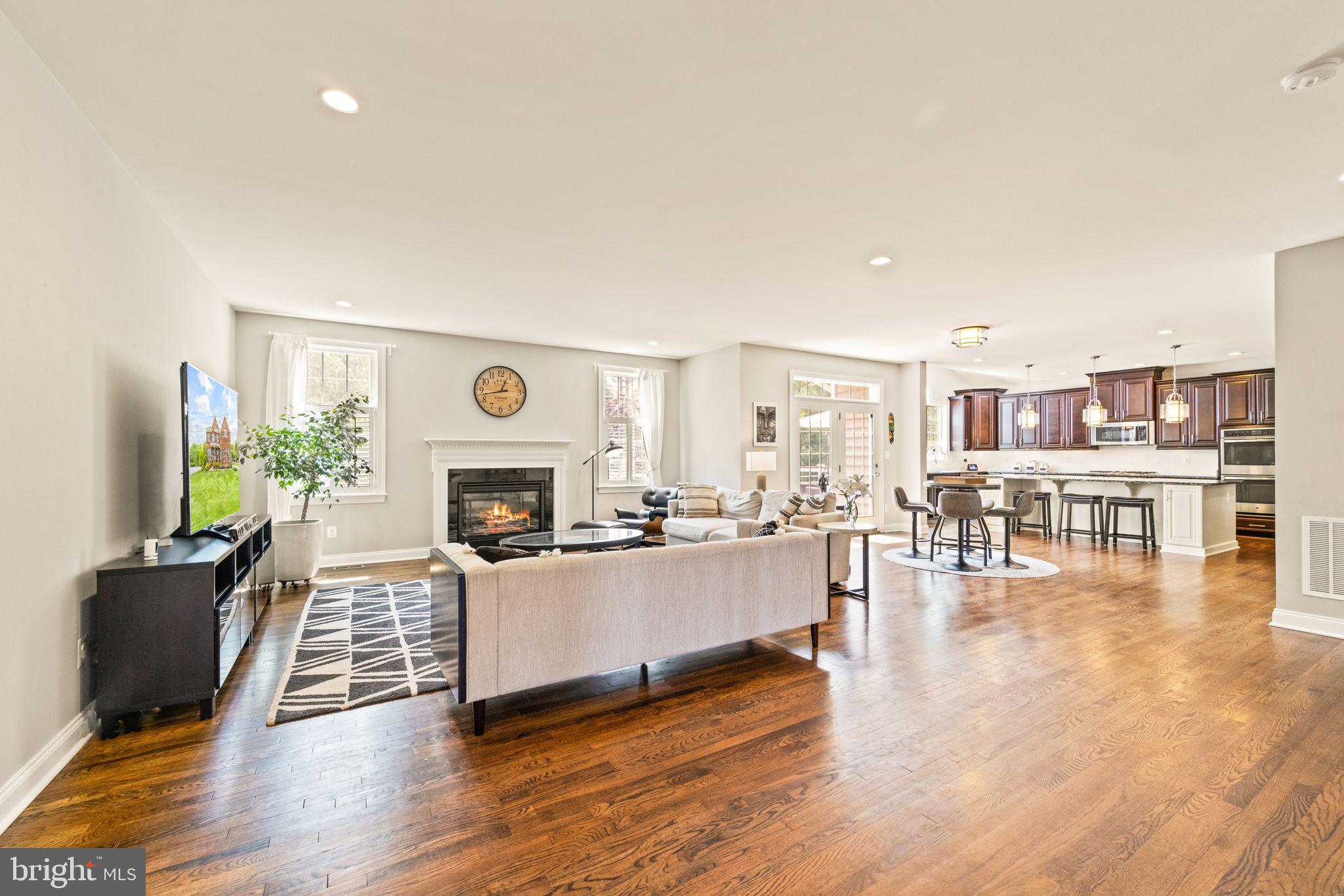 DOMINION VALLEY COUNTRY CLUB - Residential