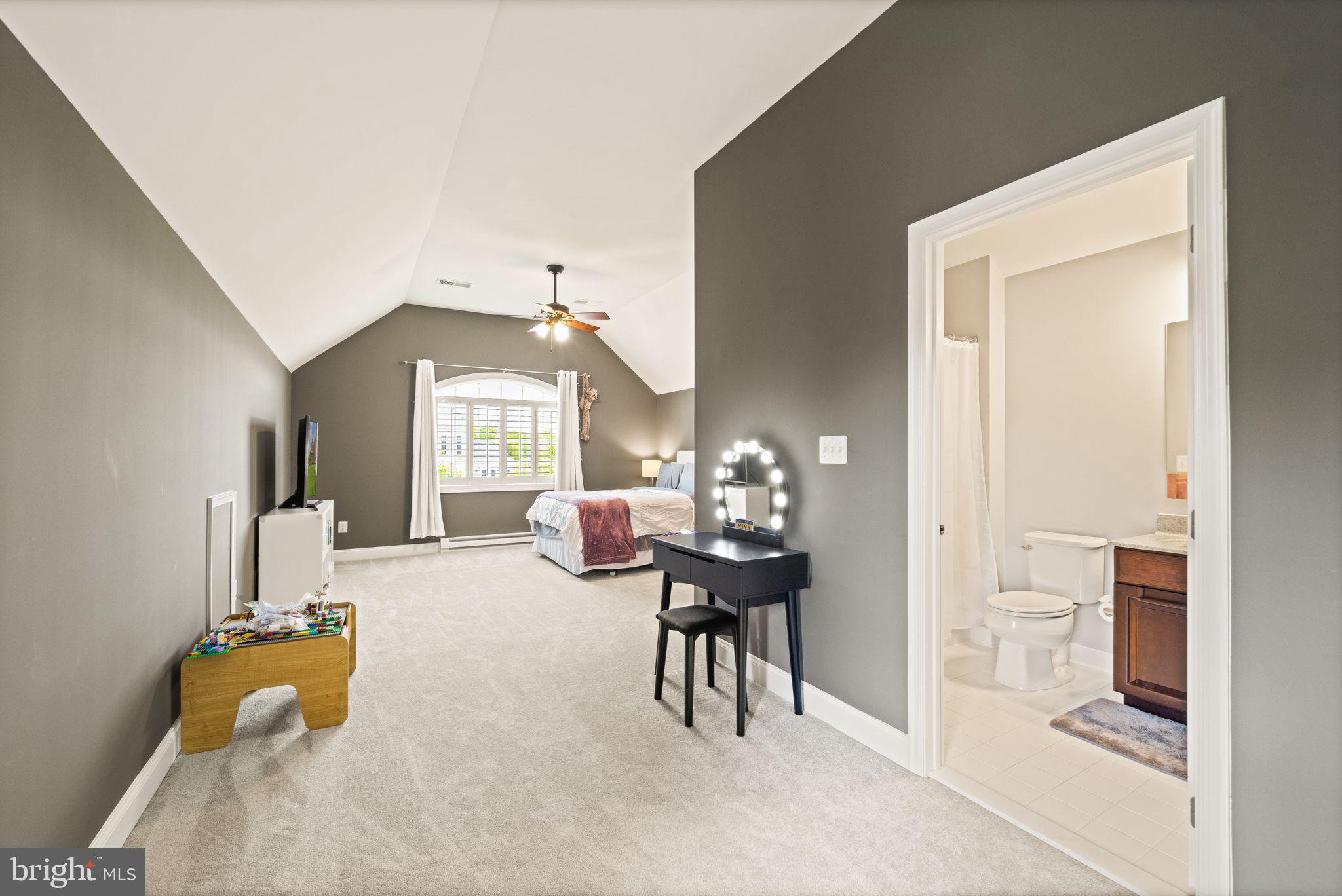 DOMINION VALLEY COUNTRY CLUB - Residential