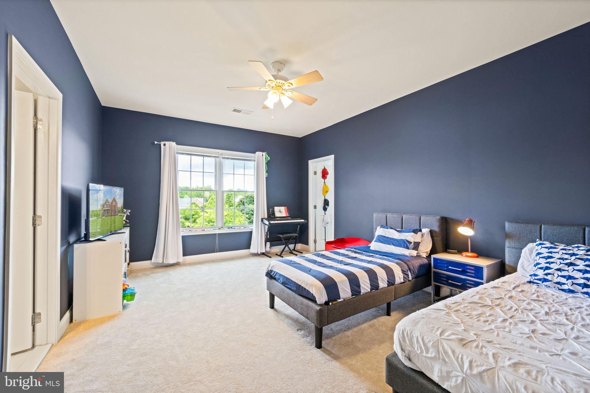 DOMINION VALLEY COUNTRY CLUB - Residential