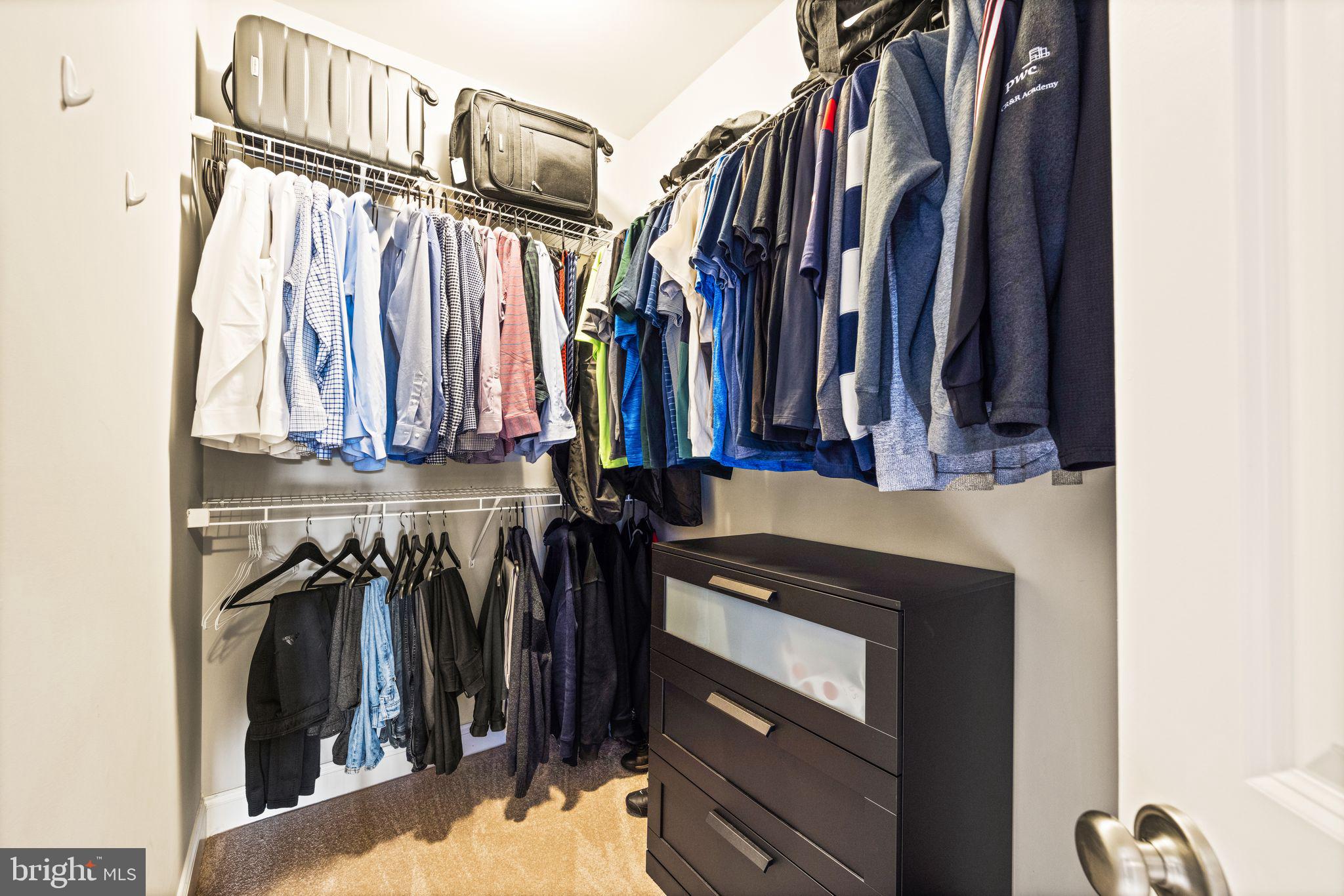 DOMINION VALLEY COUNTRY CLUB - Residential