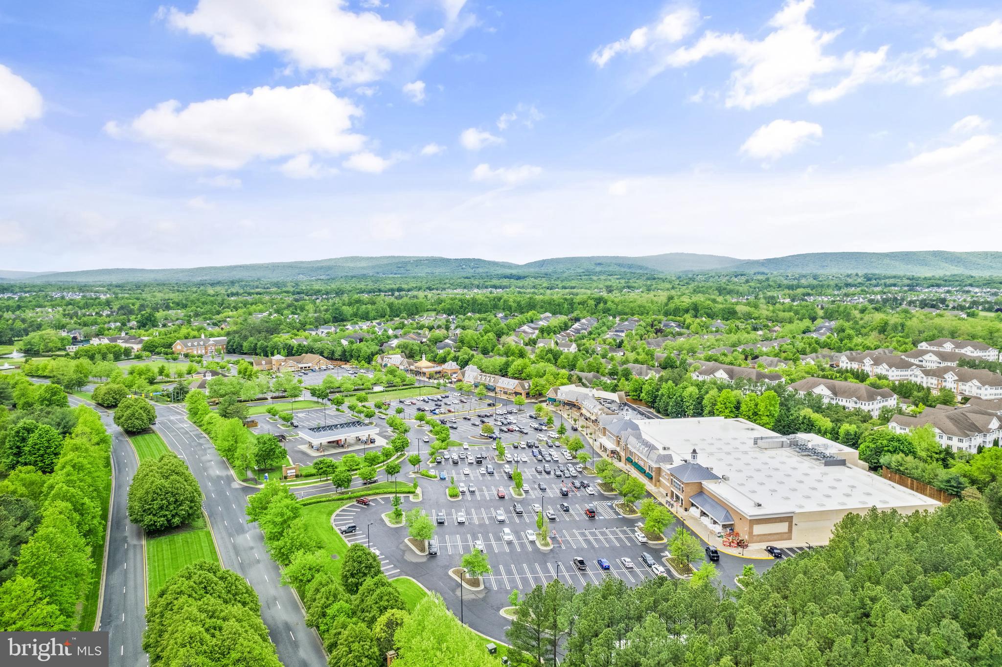 DOMINION VALLEY COUNTRY CLUB - Residential