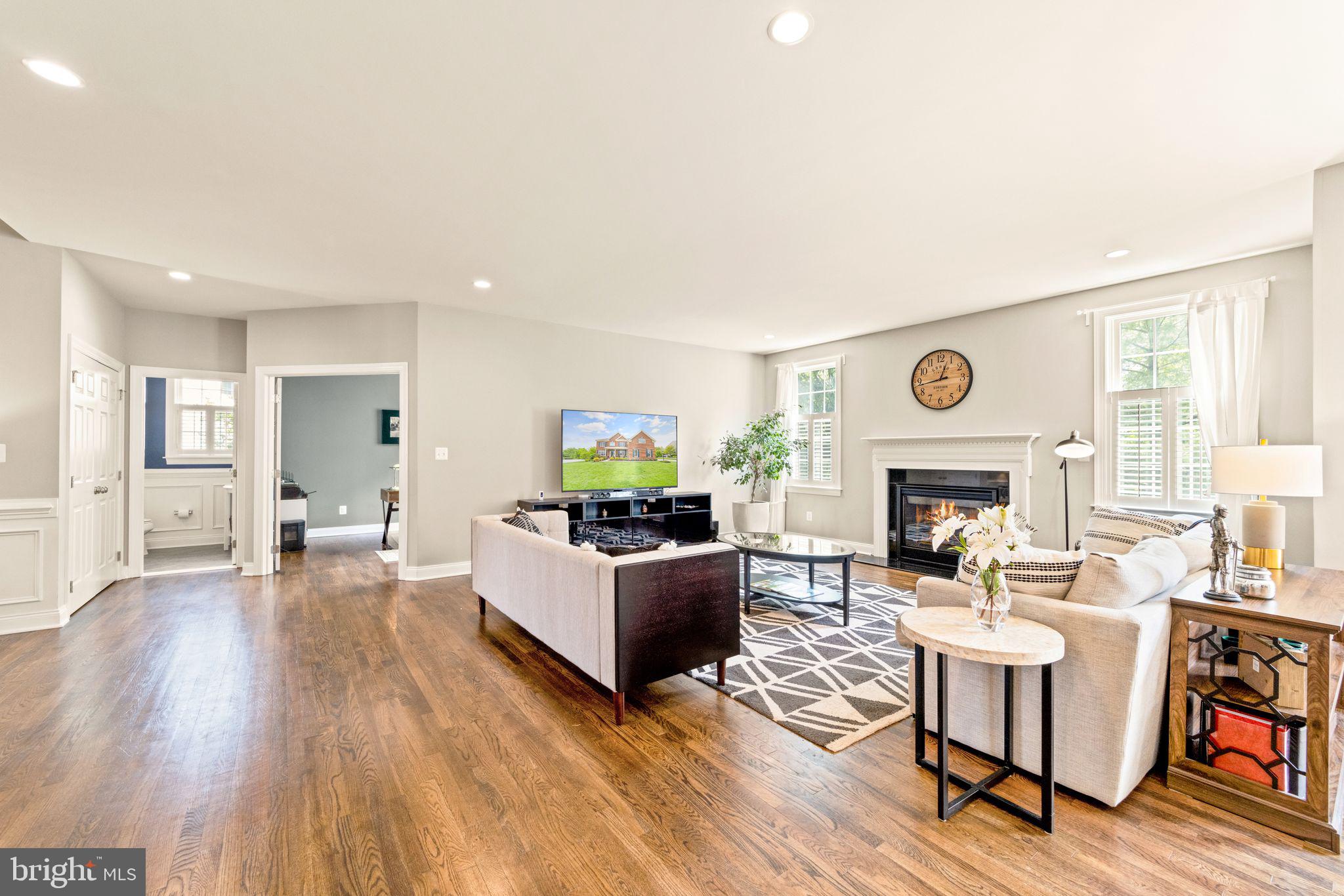 DOMINION VALLEY COUNTRY CLUB - Residential