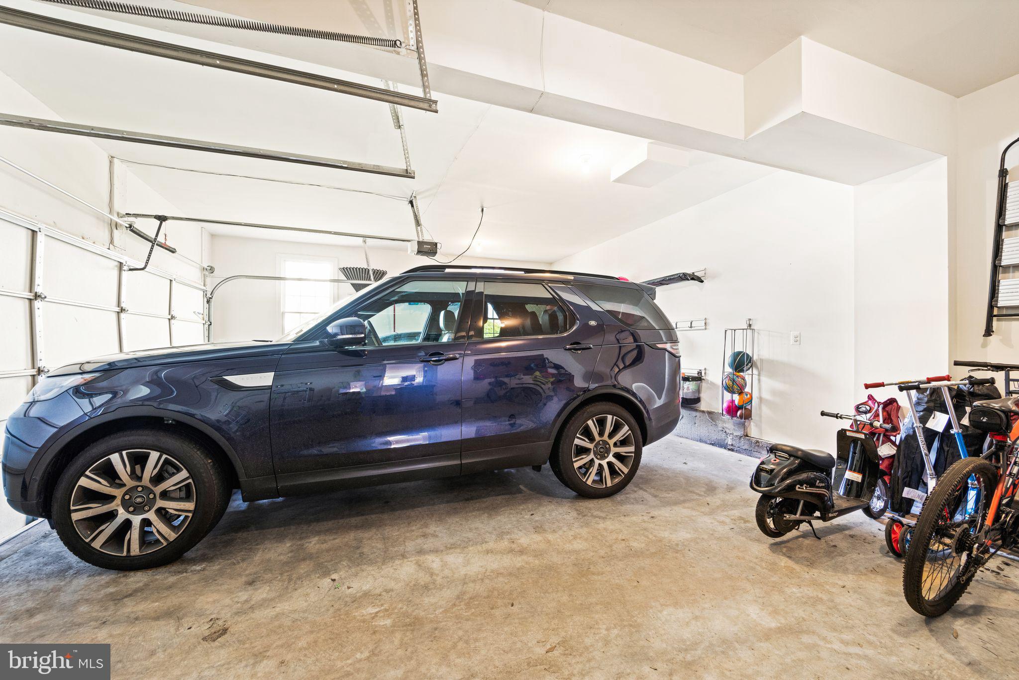 DOMINION VALLEY COUNTRY CLUB - Residential