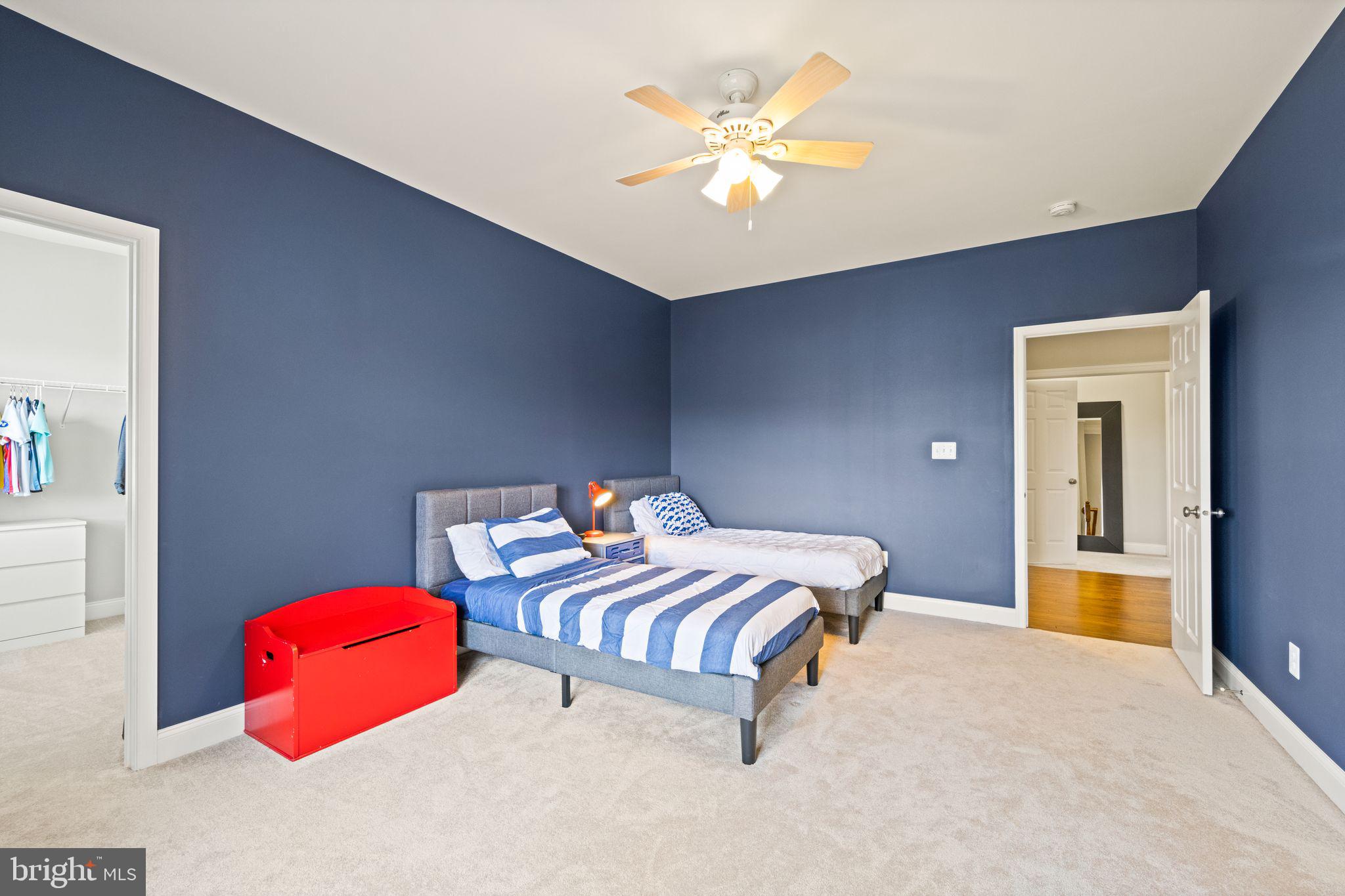 DOMINION VALLEY COUNTRY CLUB - Residential