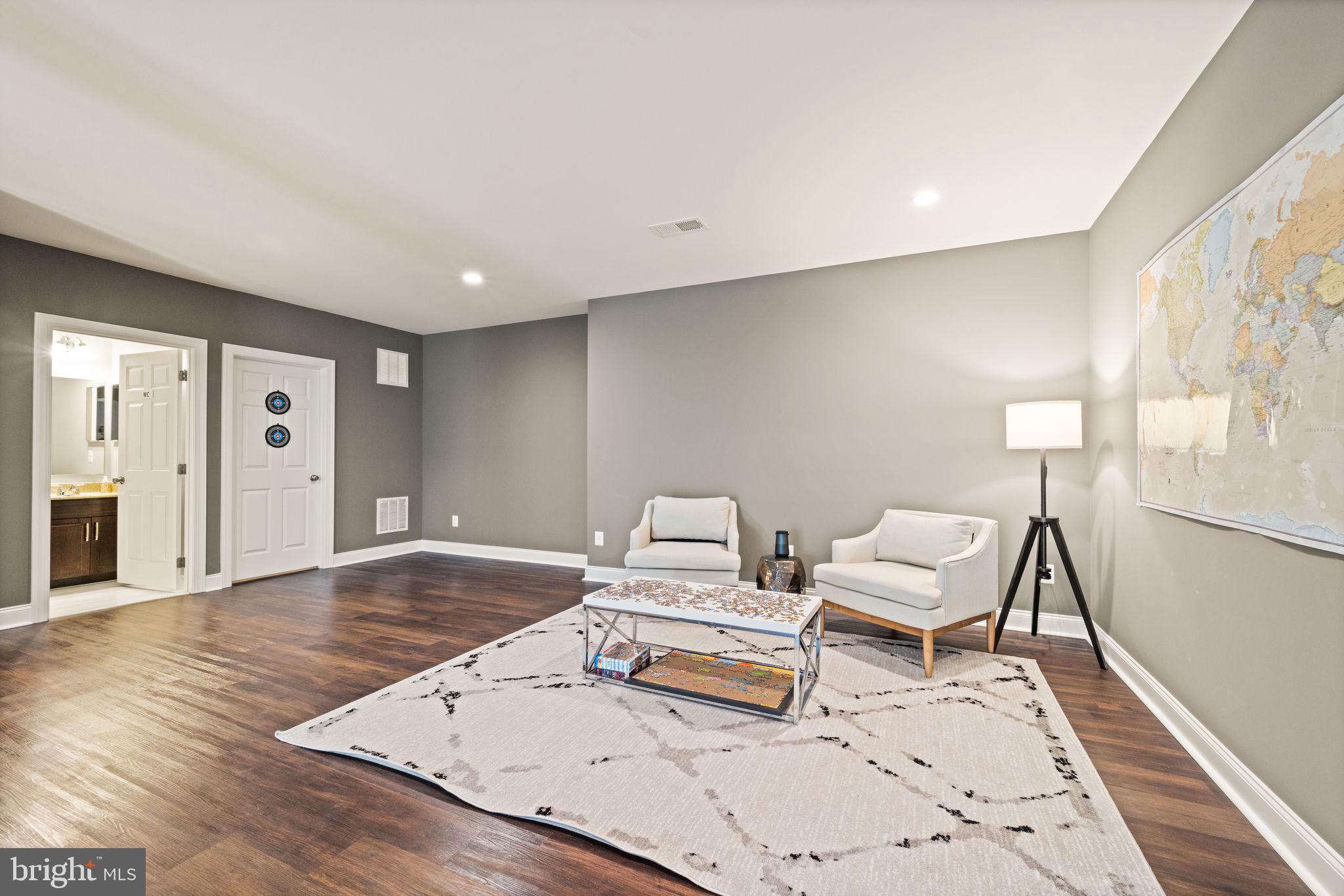 DOMINION VALLEY COUNTRY CLUB - Residential