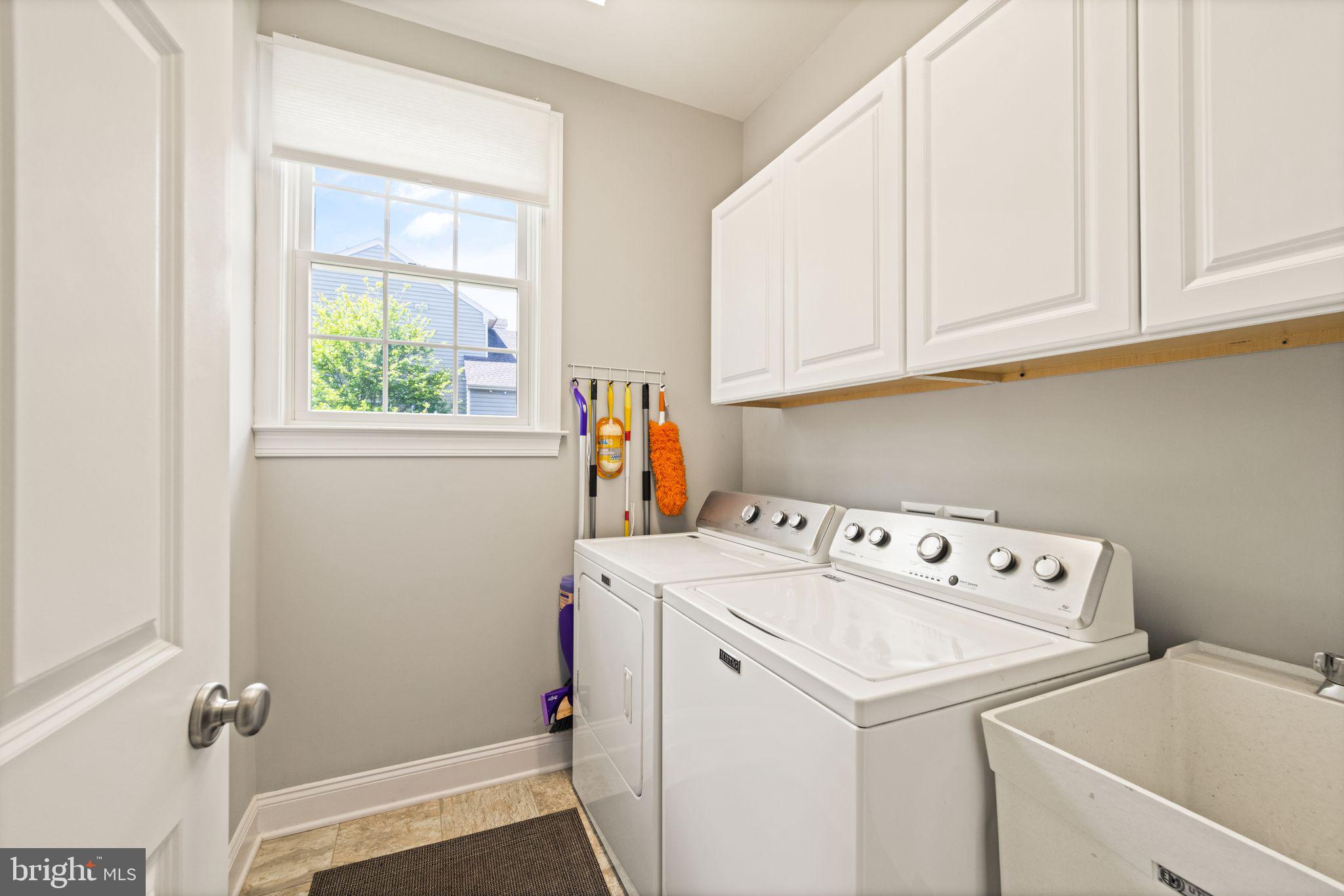 DOMINION VALLEY COUNTRY CLUB - Residential