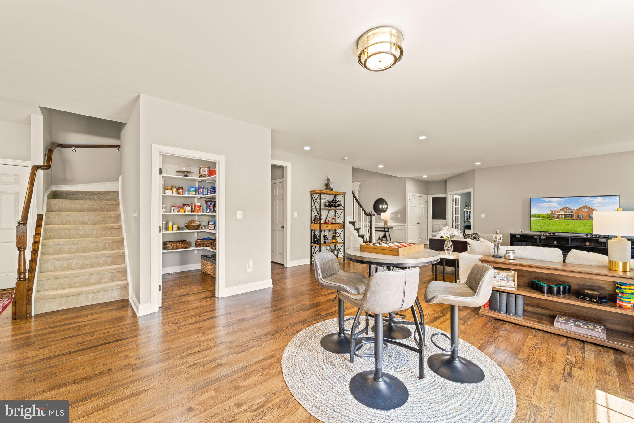 DOMINION VALLEY COUNTRY CLUB - Residential