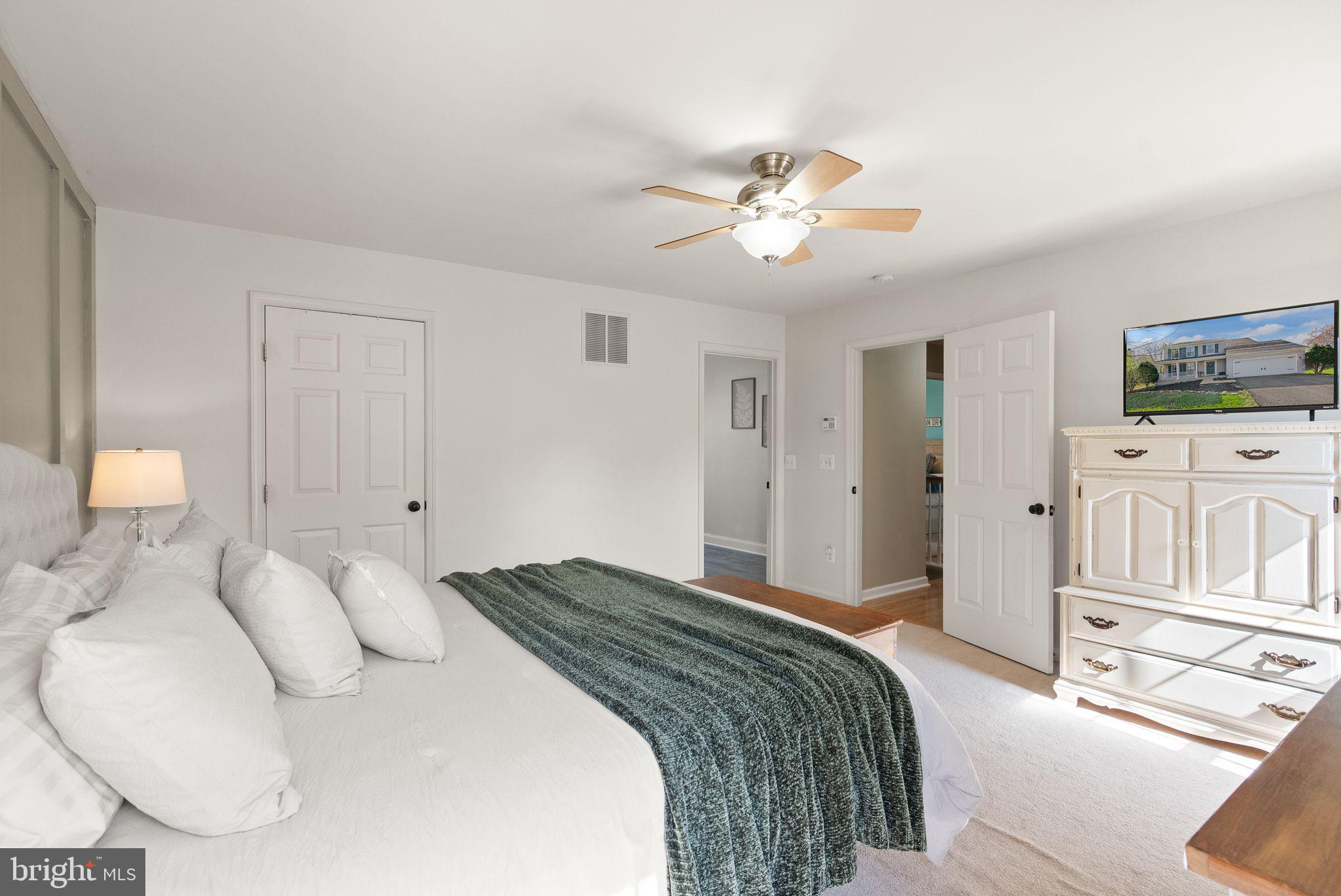 GREEN MEADOWS PHASE 1 - Residential