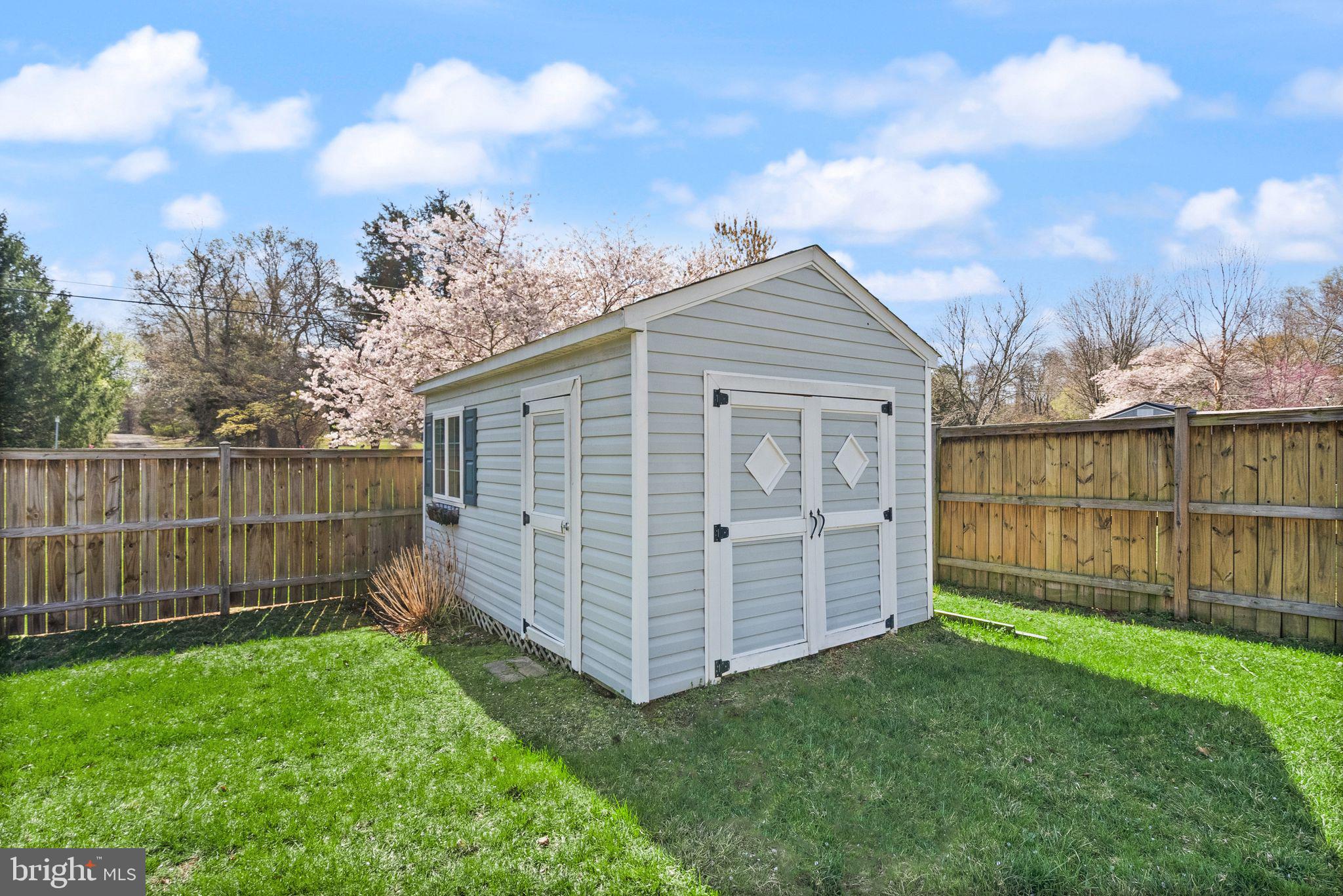 GREEN MEADOWS PHASE 1 - Residential