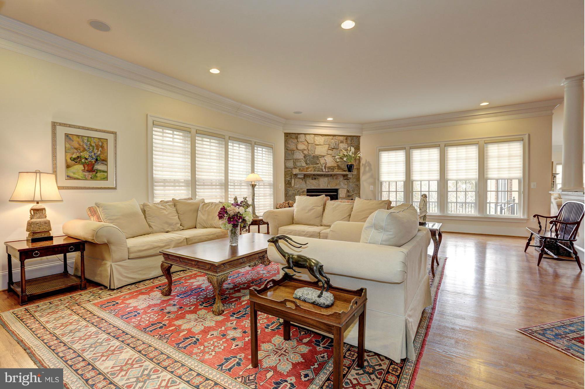 EVANS FARM - Residential