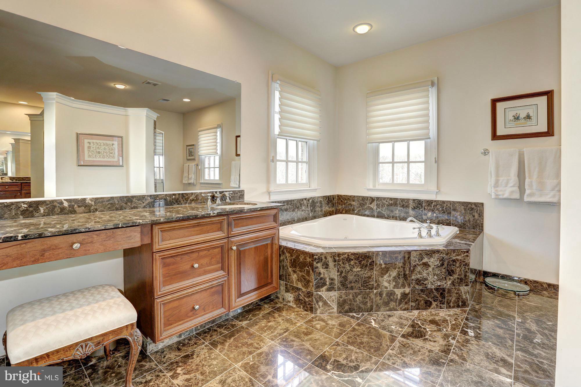 EVANS FARM - Residential