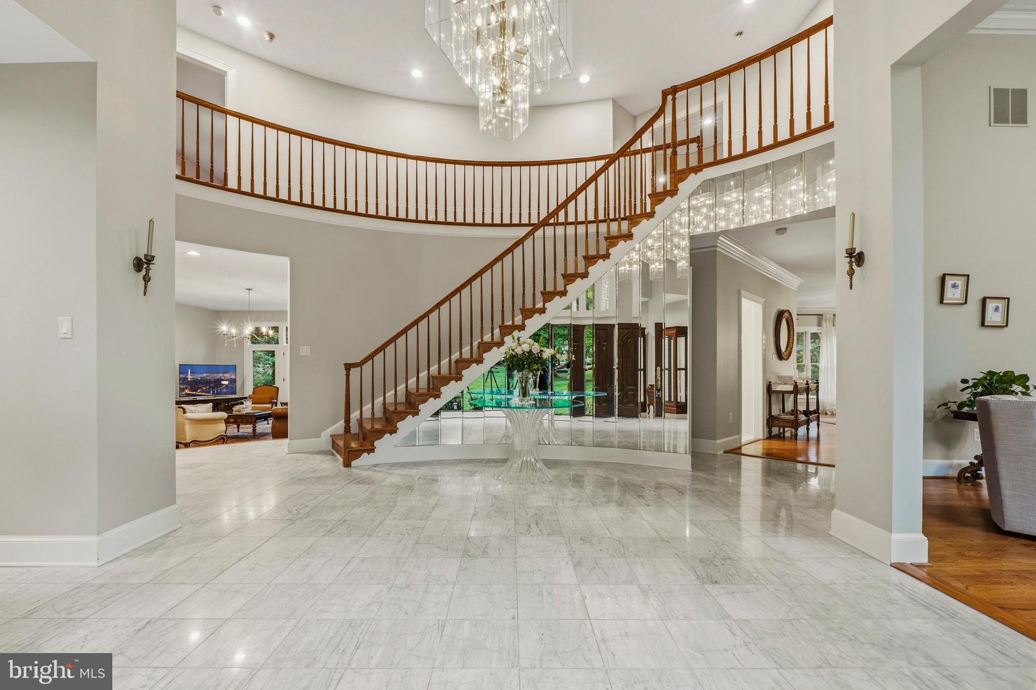 10005 APPLE HILL COURT