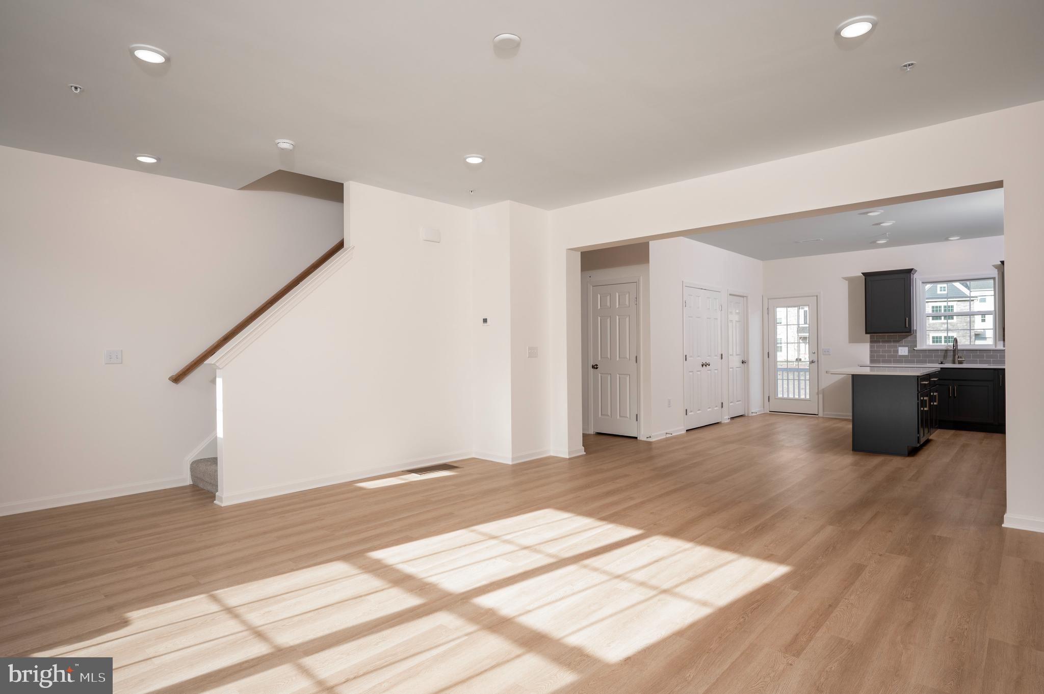 LIME SPRING VILLAGE - Residential