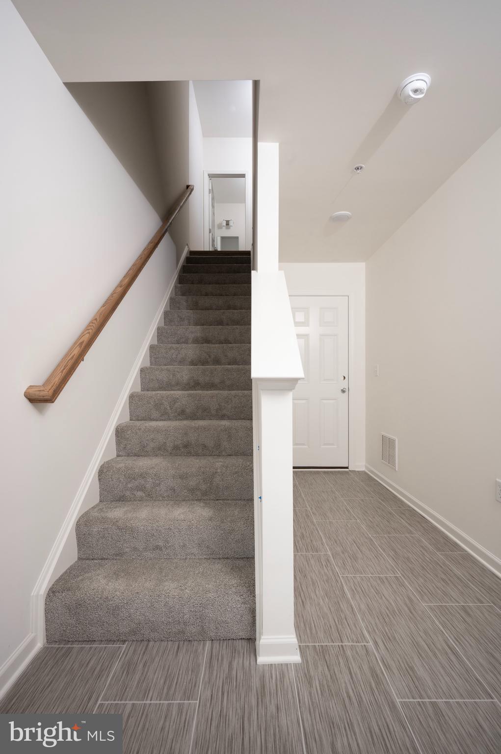 2447 SPRING WATER CIRCLE