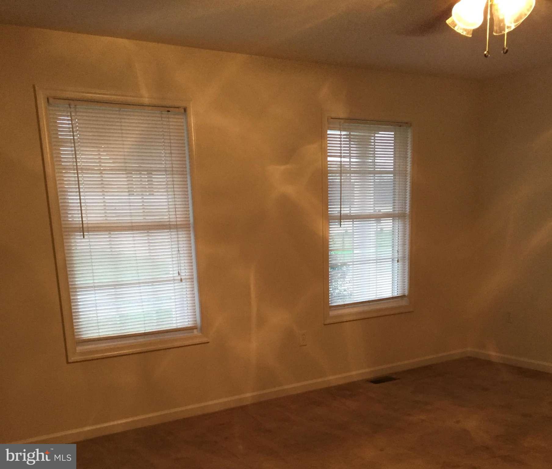 INWOOD VILLAGE - Residential