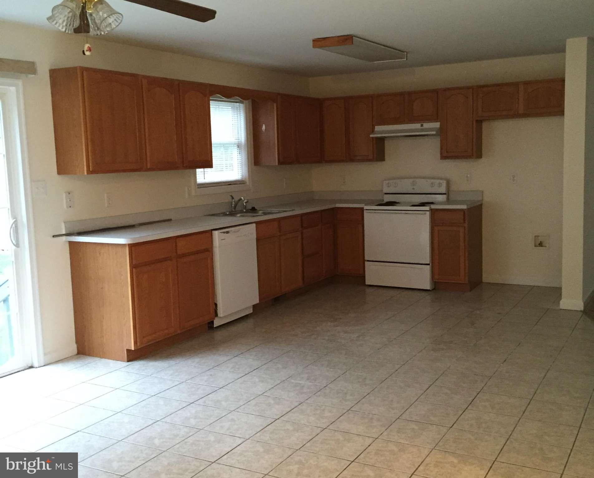 INWOOD VILLAGE - Residential