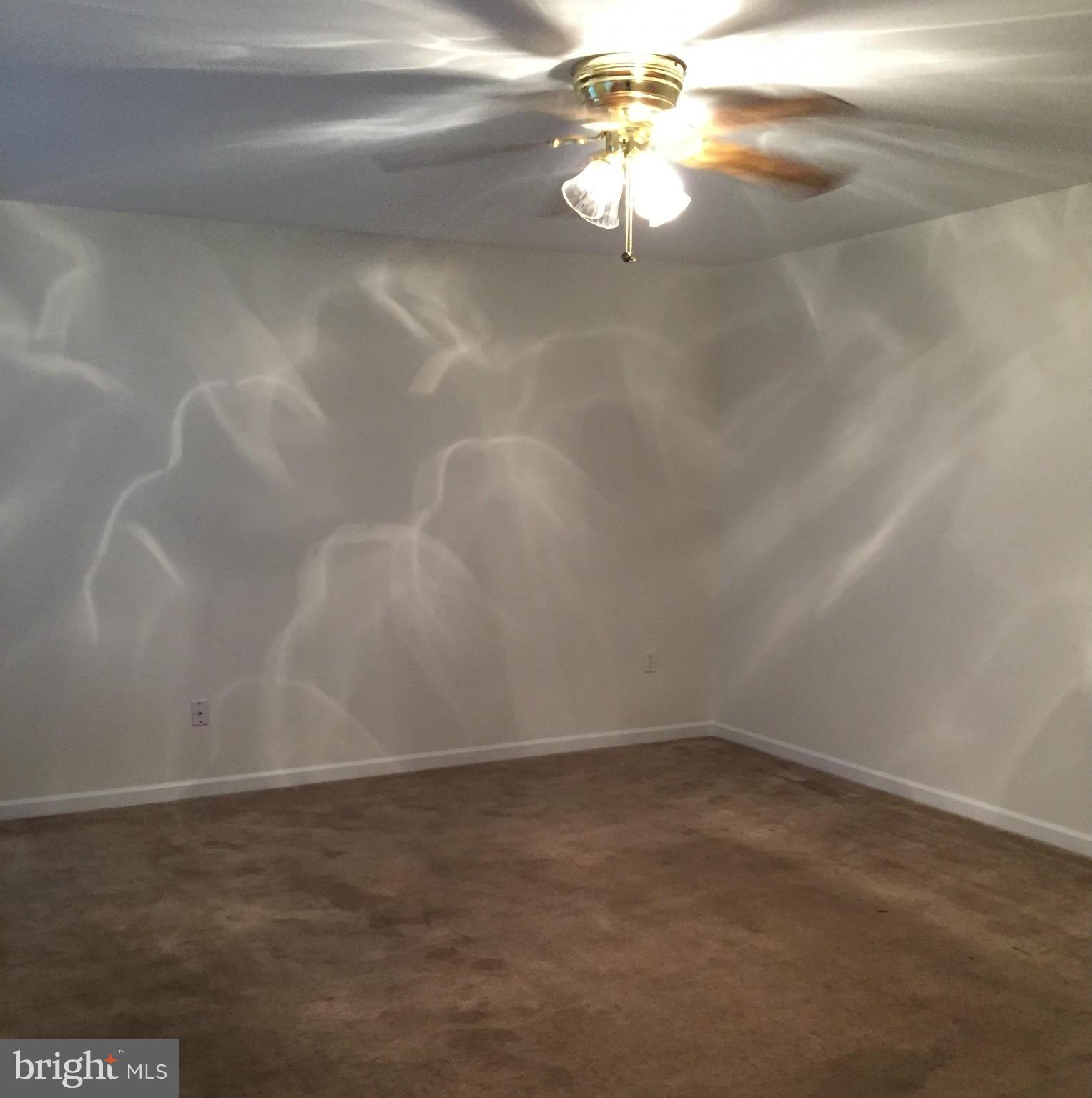 INWOOD VILLAGE - Residential