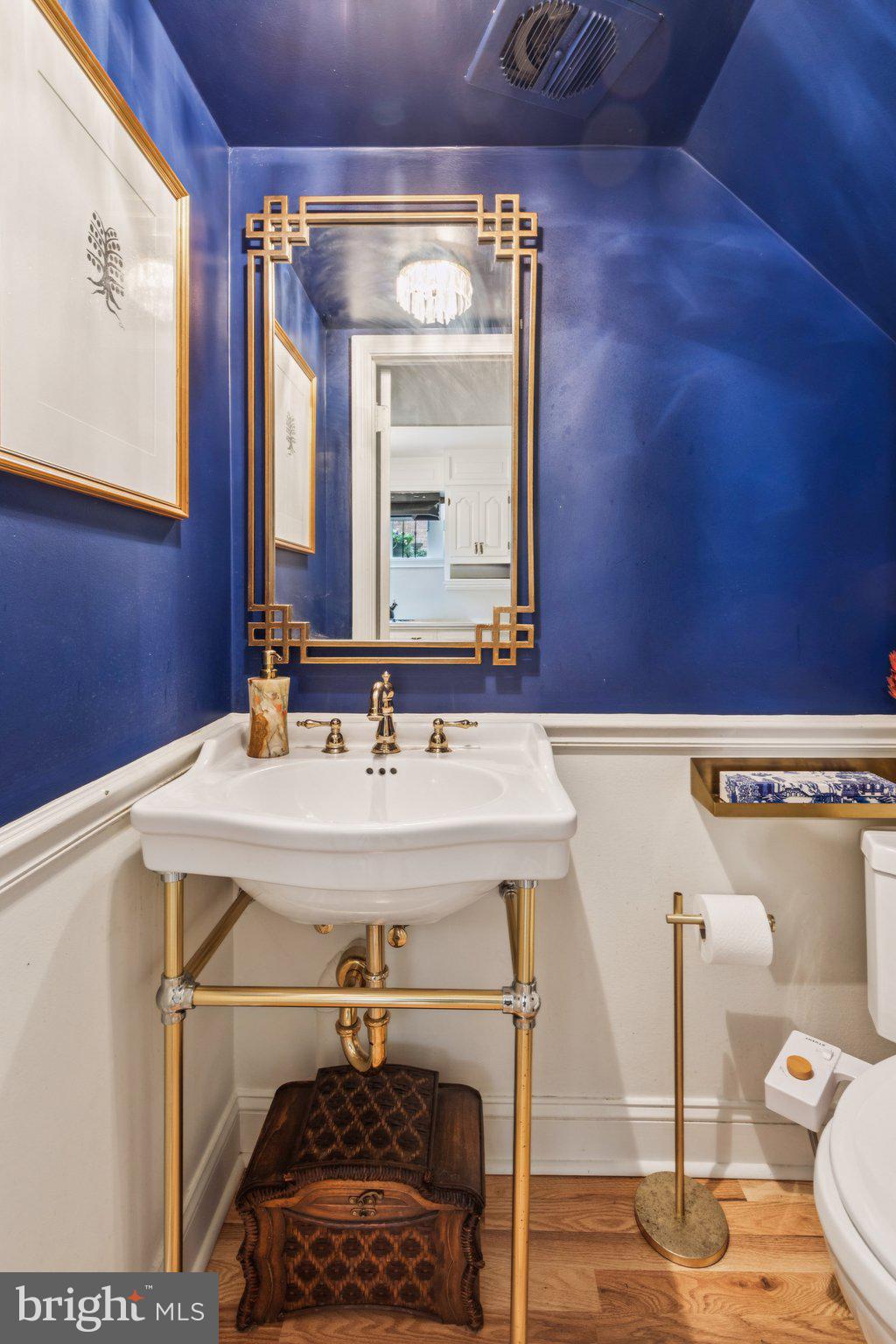 WASHINGTON SQ WEST - Residential