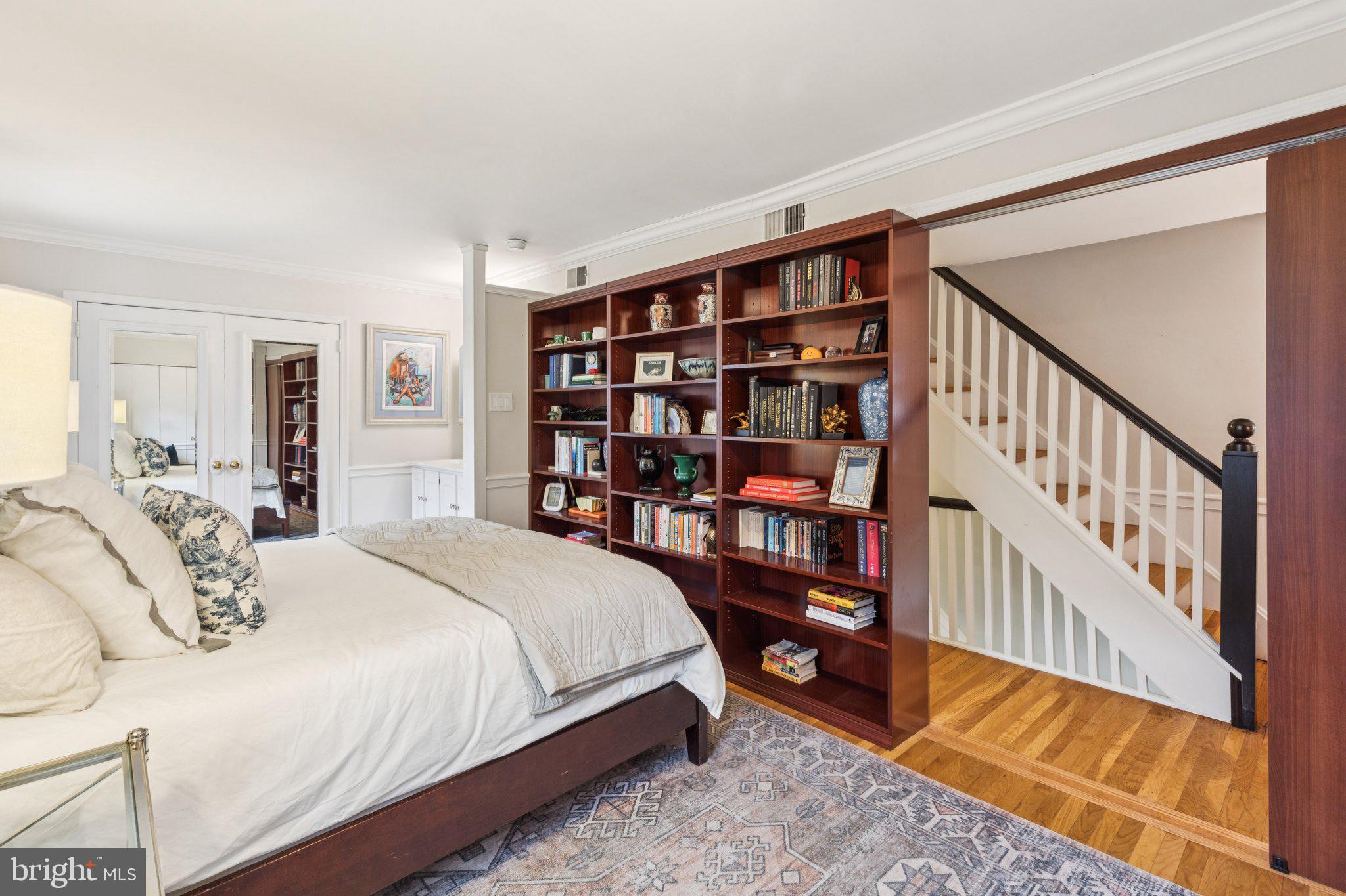 WASHINGTON SQ WEST - Residential