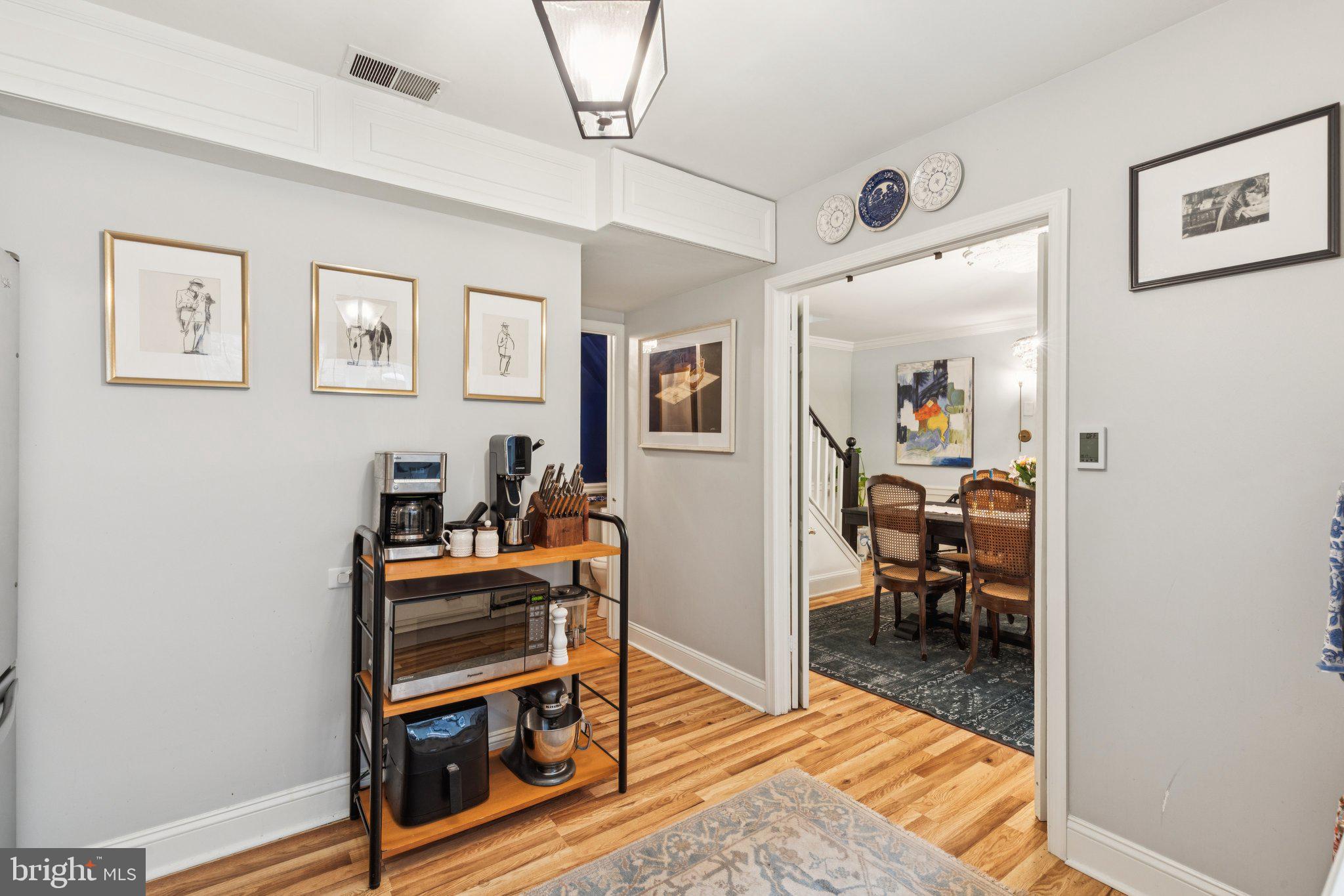 WASHINGTON SQ WEST - Residential