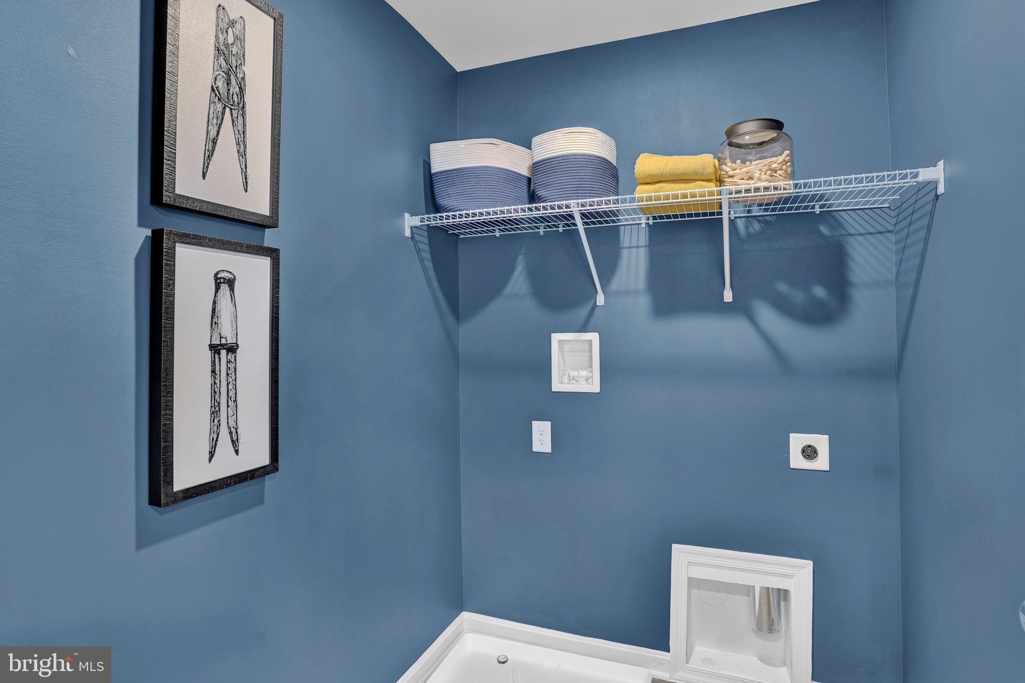 PINEGROVE - Residential