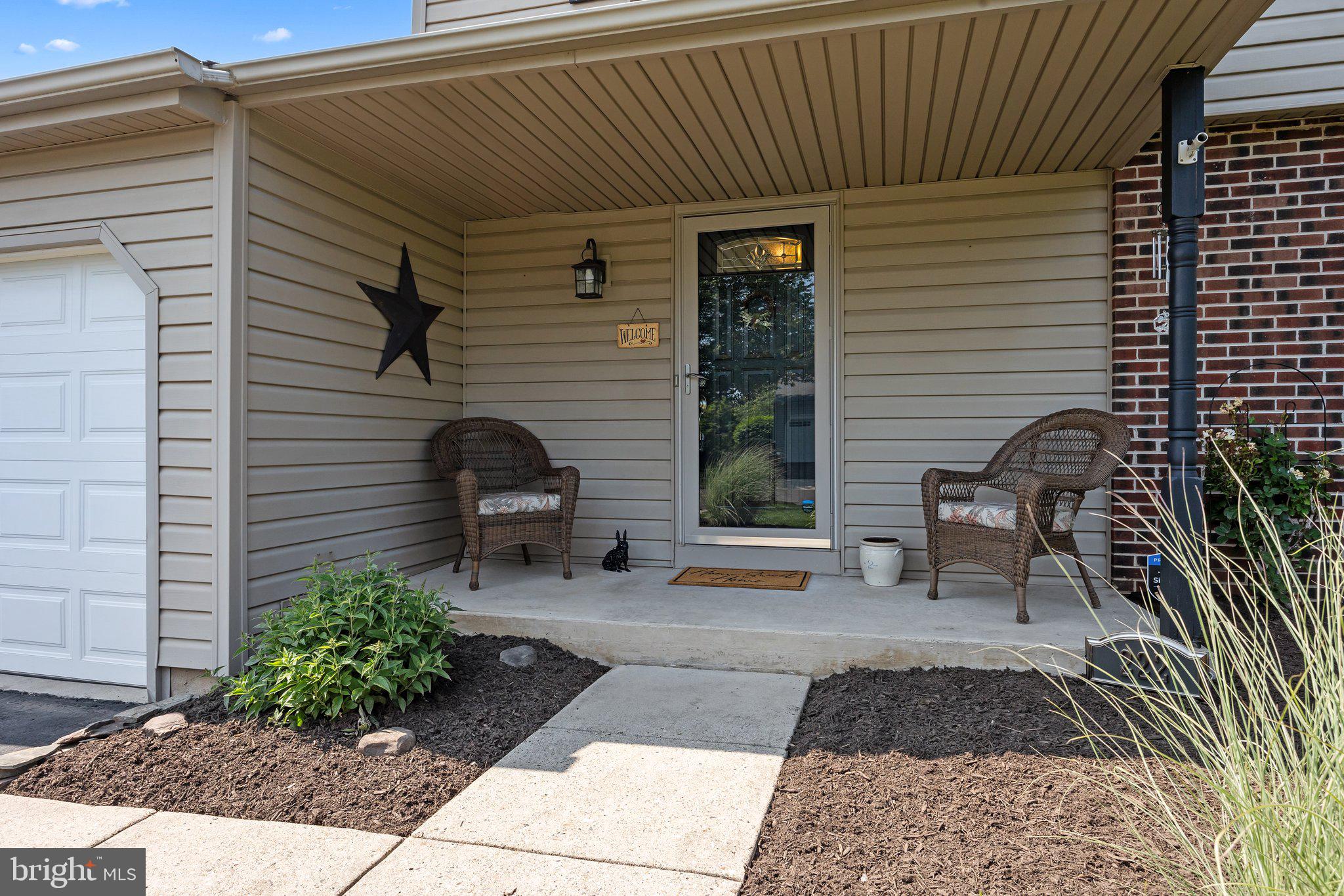 222 HAMPTON DRIVE