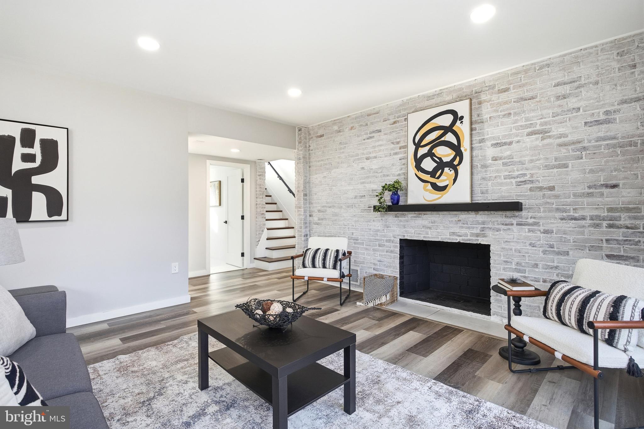 HOLMES RUN ACRES - Residential