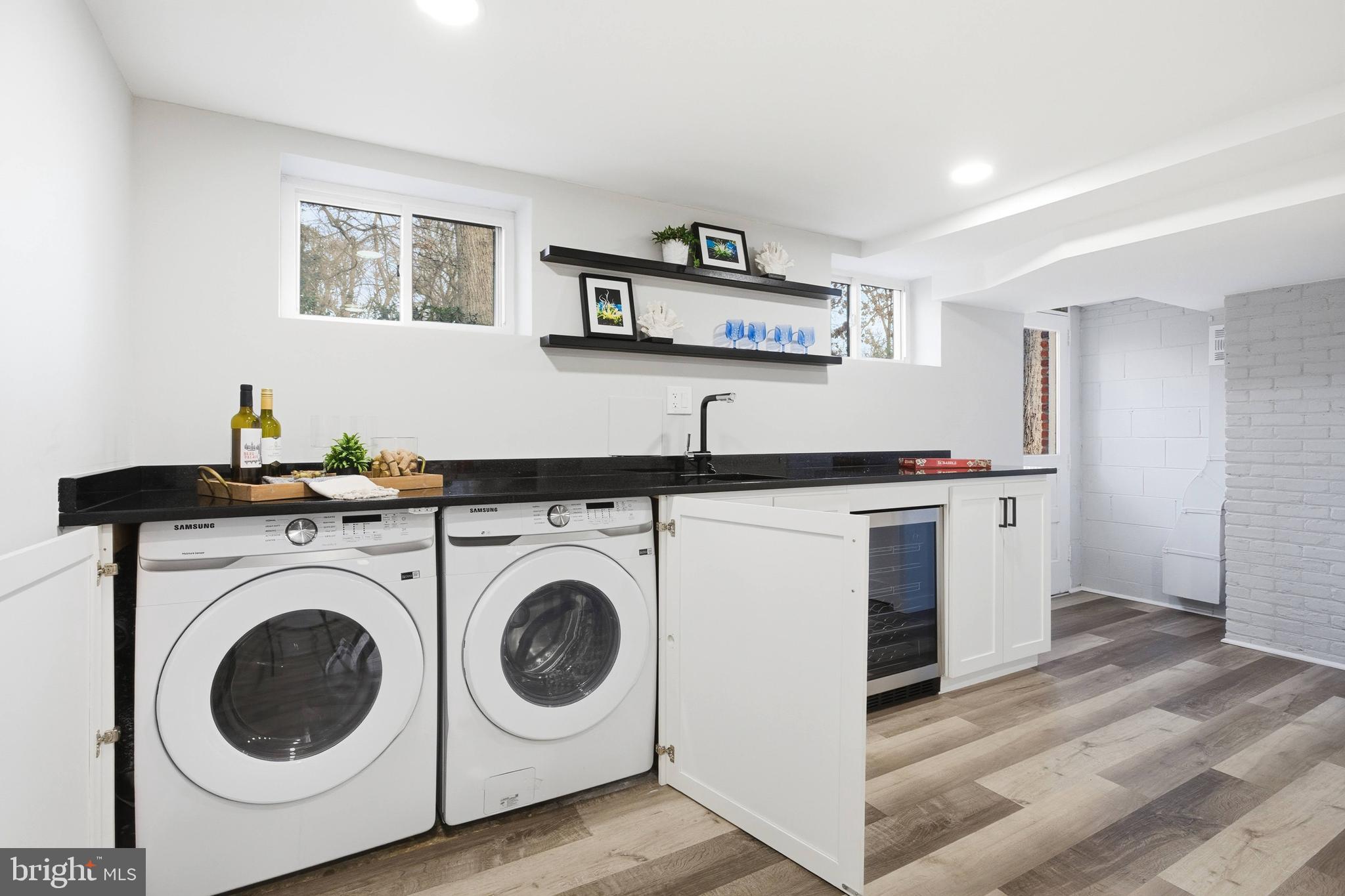 HOLMES RUN ACRES - Residential