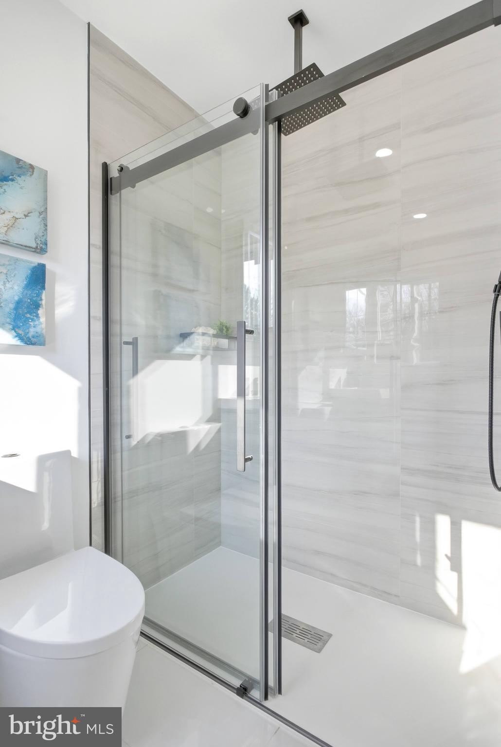 HOLMES RUN ACRES - Residential