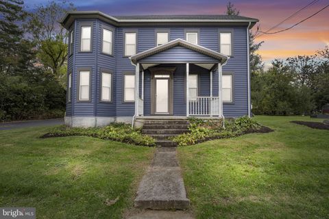 1505 W TRINDLE ROAD CARLISLE PA 17015