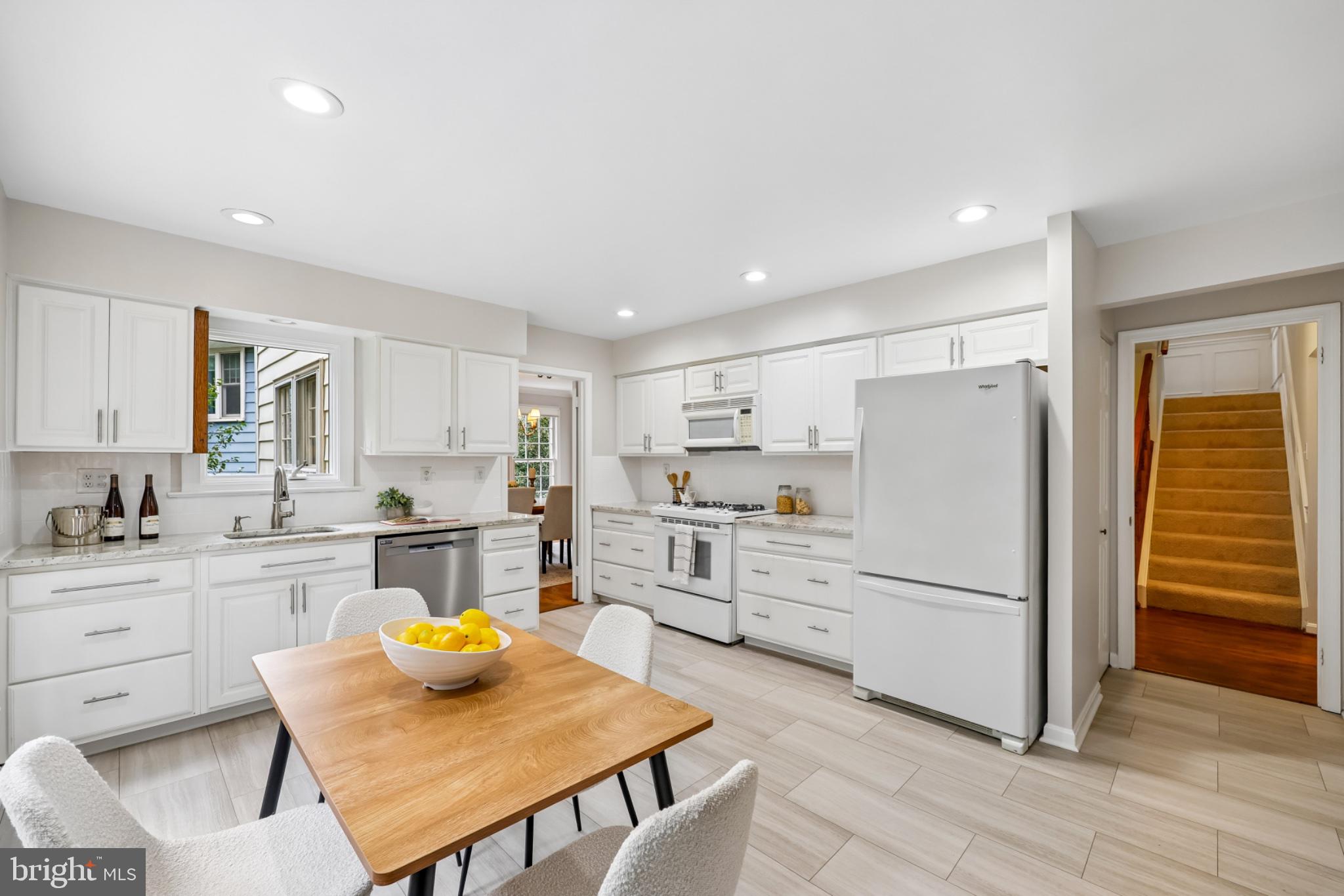 8041 ELLINGSON DRIVE