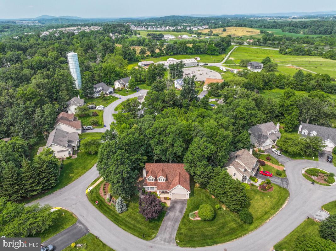 11801 POND CREST COURT