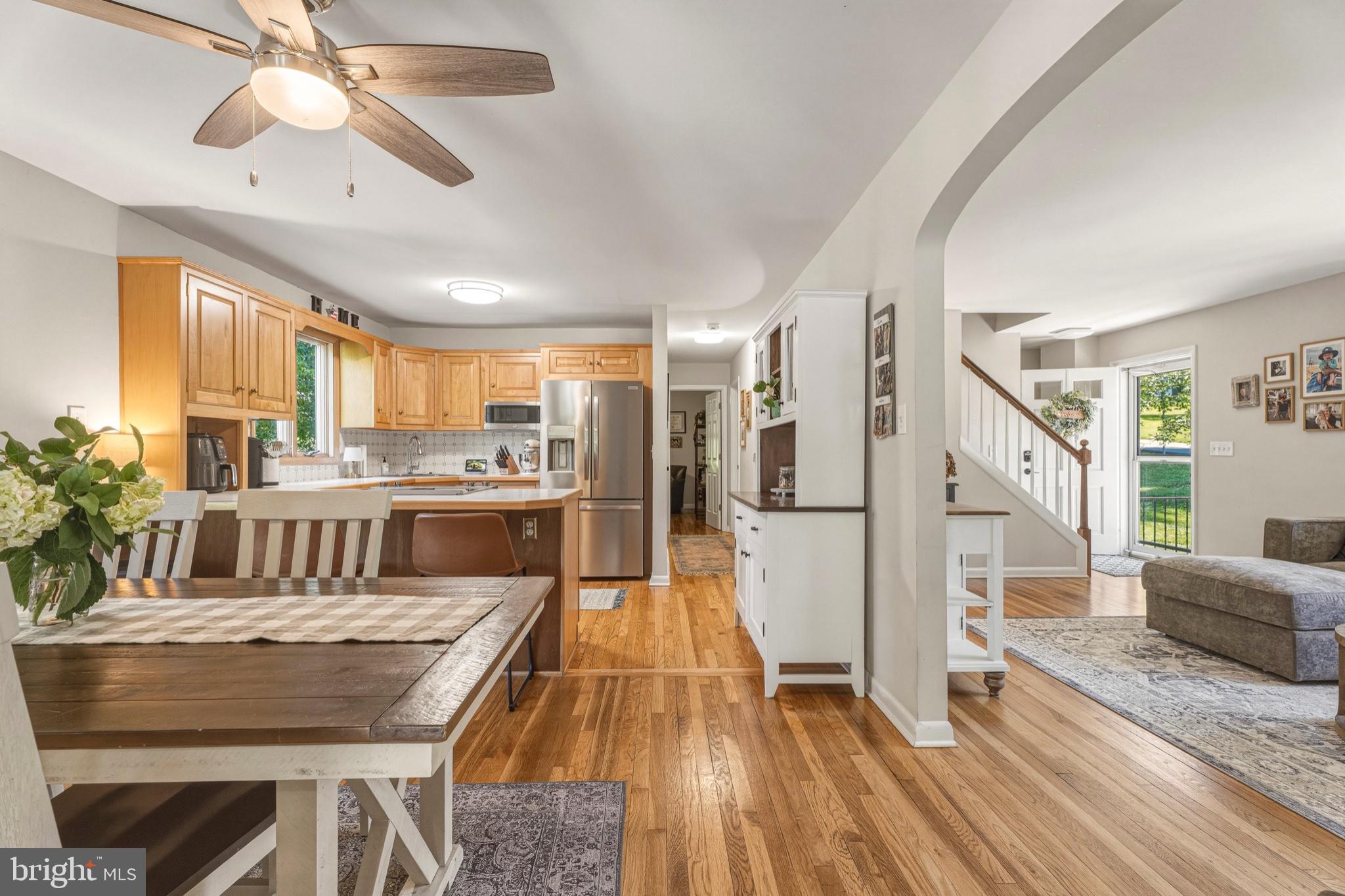 1102 GREENWAY ROAD