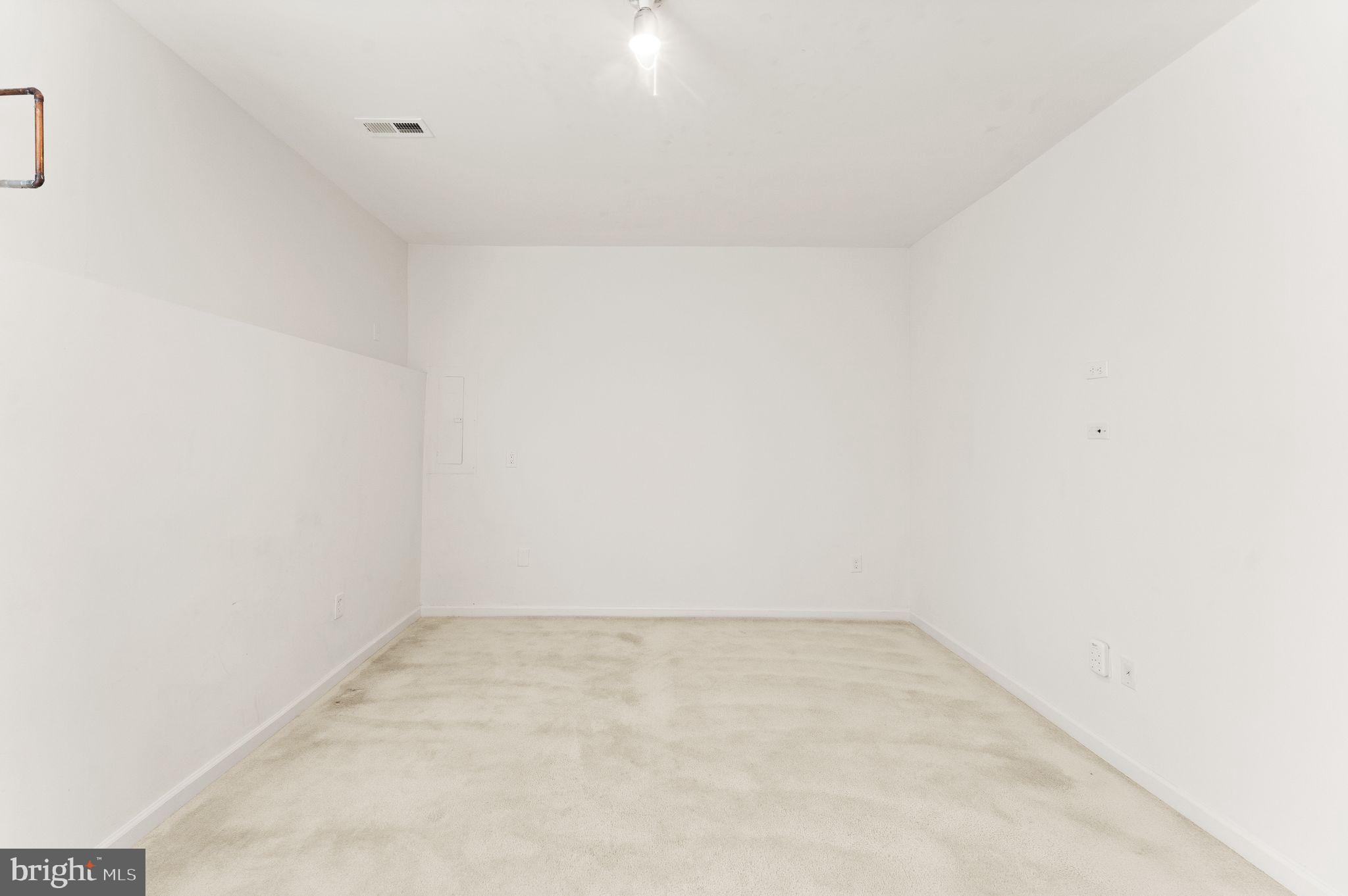 SEQUOIA LEA - Residential Lease