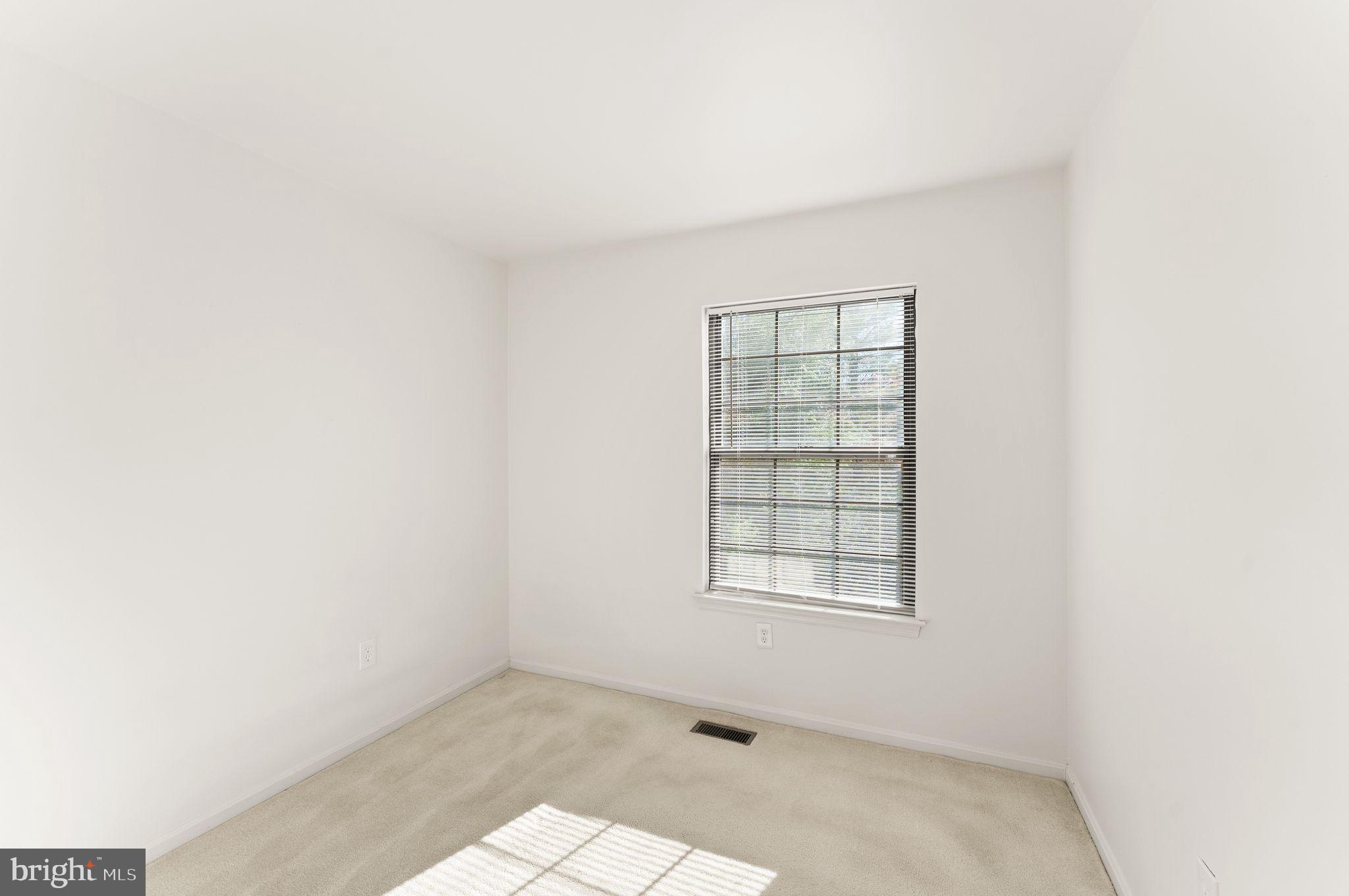 SEQUOIA LEA - Residential Lease