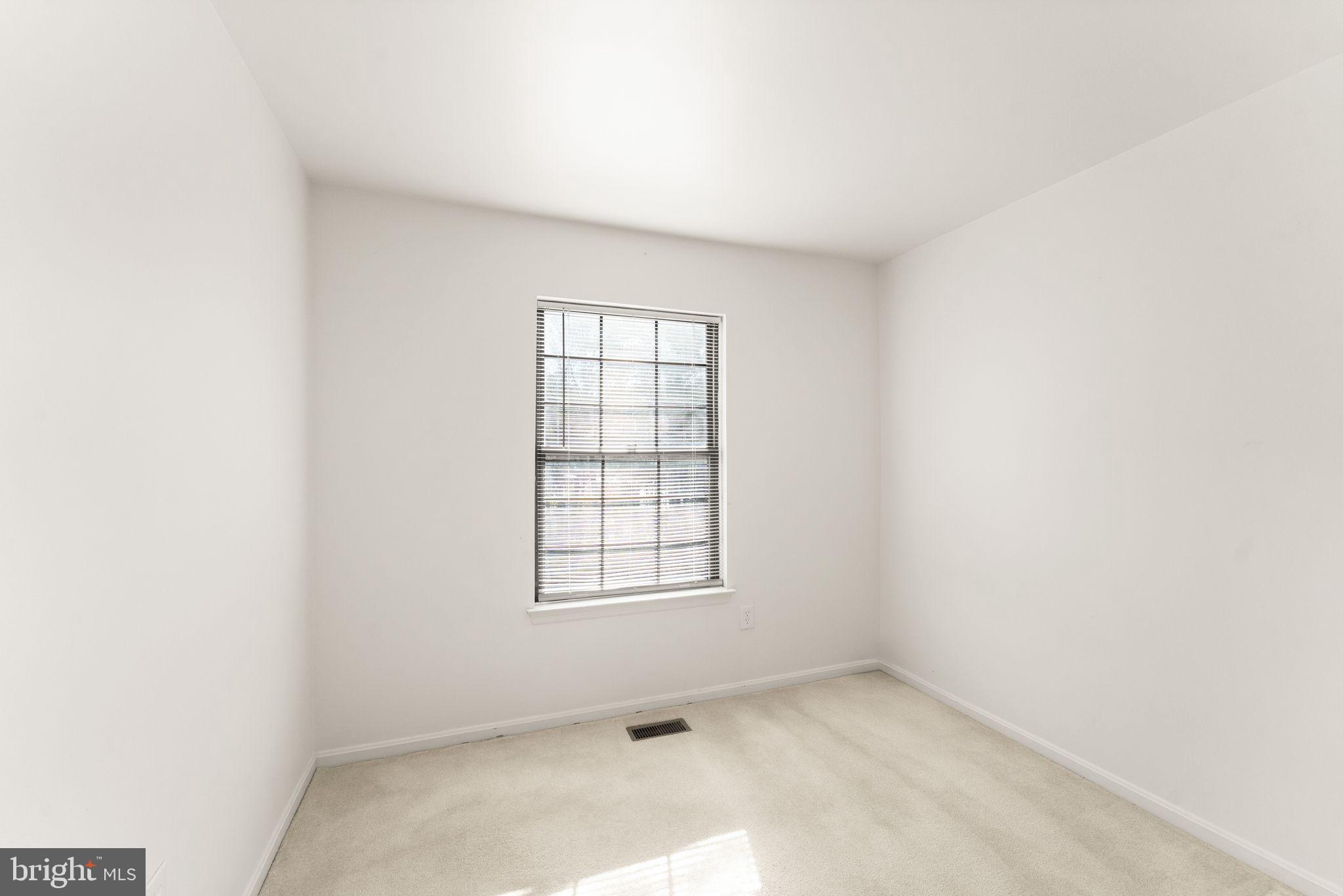 SEQUOIA LEA - Residential Lease