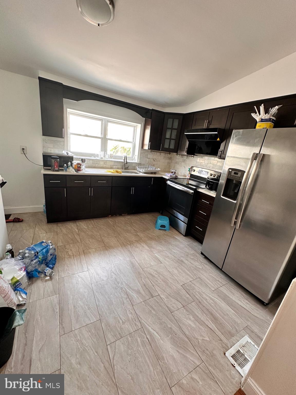 1143 S 7TH STREET
