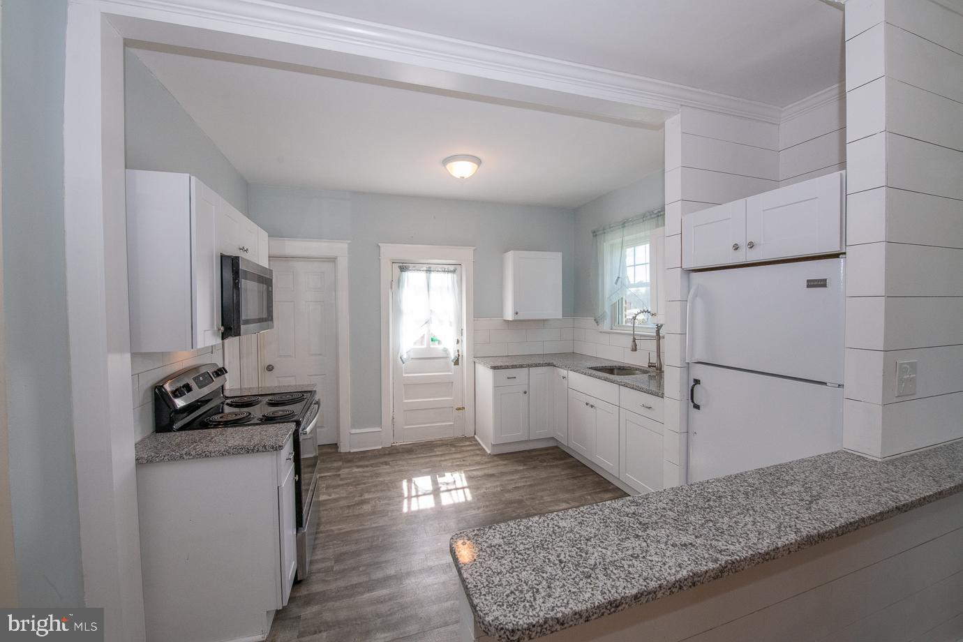 CALIDORE FARMS - Residential Lease