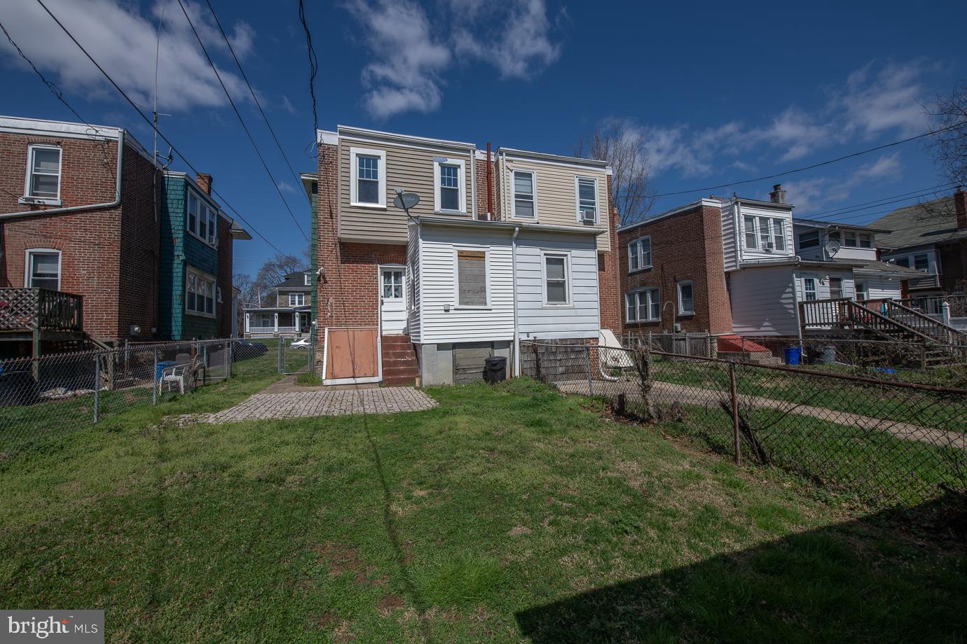 CALIDORE FARMS - Residential Lease