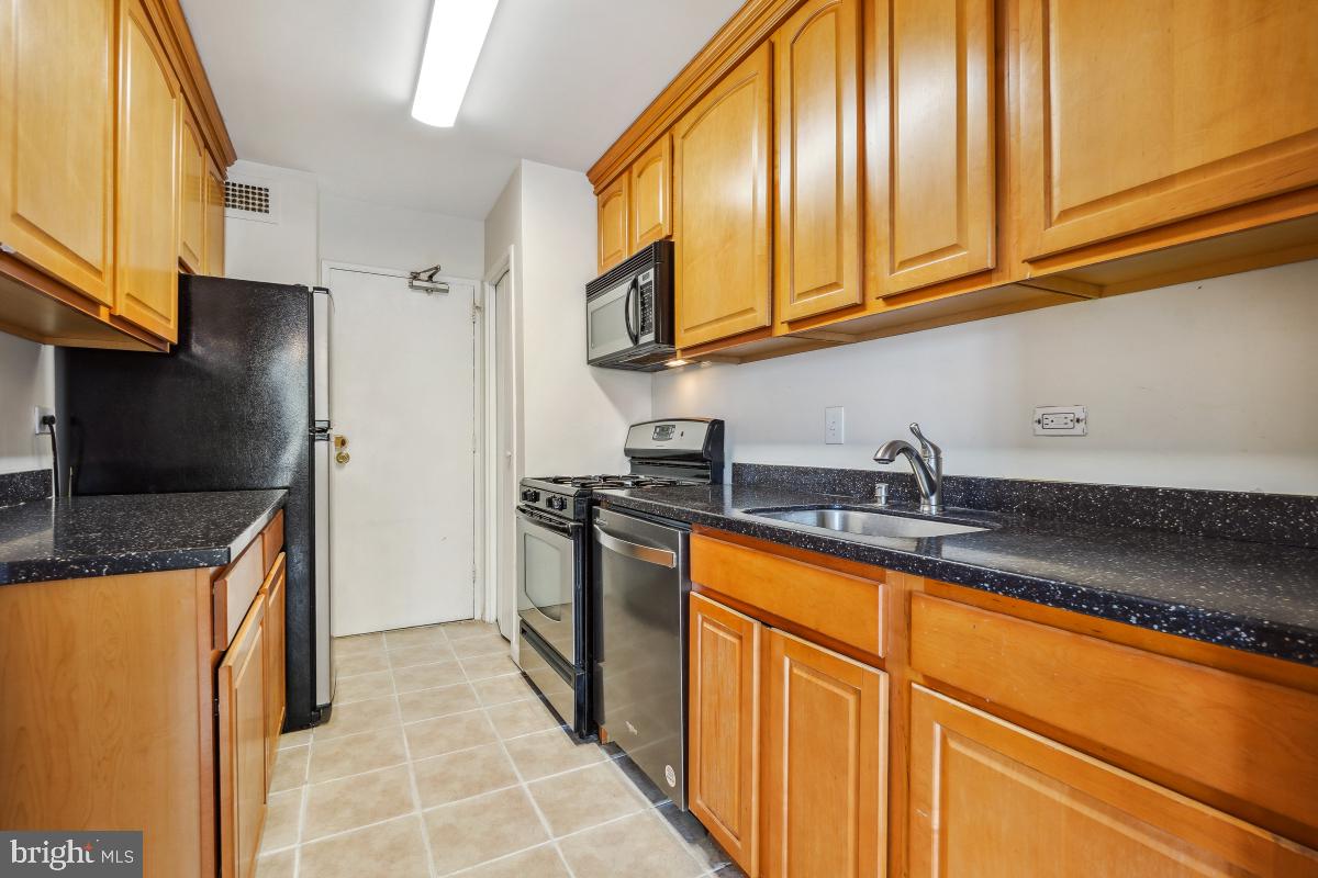 PARK SUMMIT CODM - Residential Lease