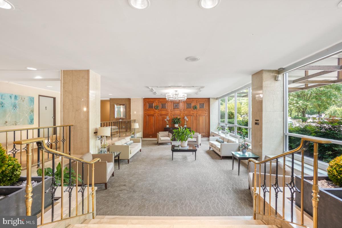 PARK SUMMIT CODM - Residential Lease