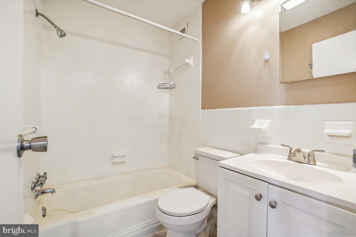 PARK SUMMIT CODM - Residential Lease