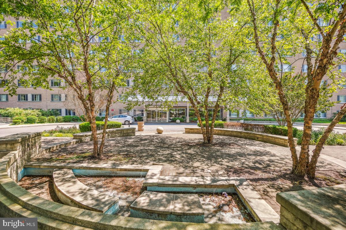 PARK SUMMIT CODM - Residential Lease