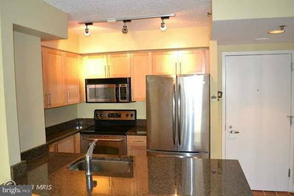 CHASE AT BETHESDA CODM - Residential Lease