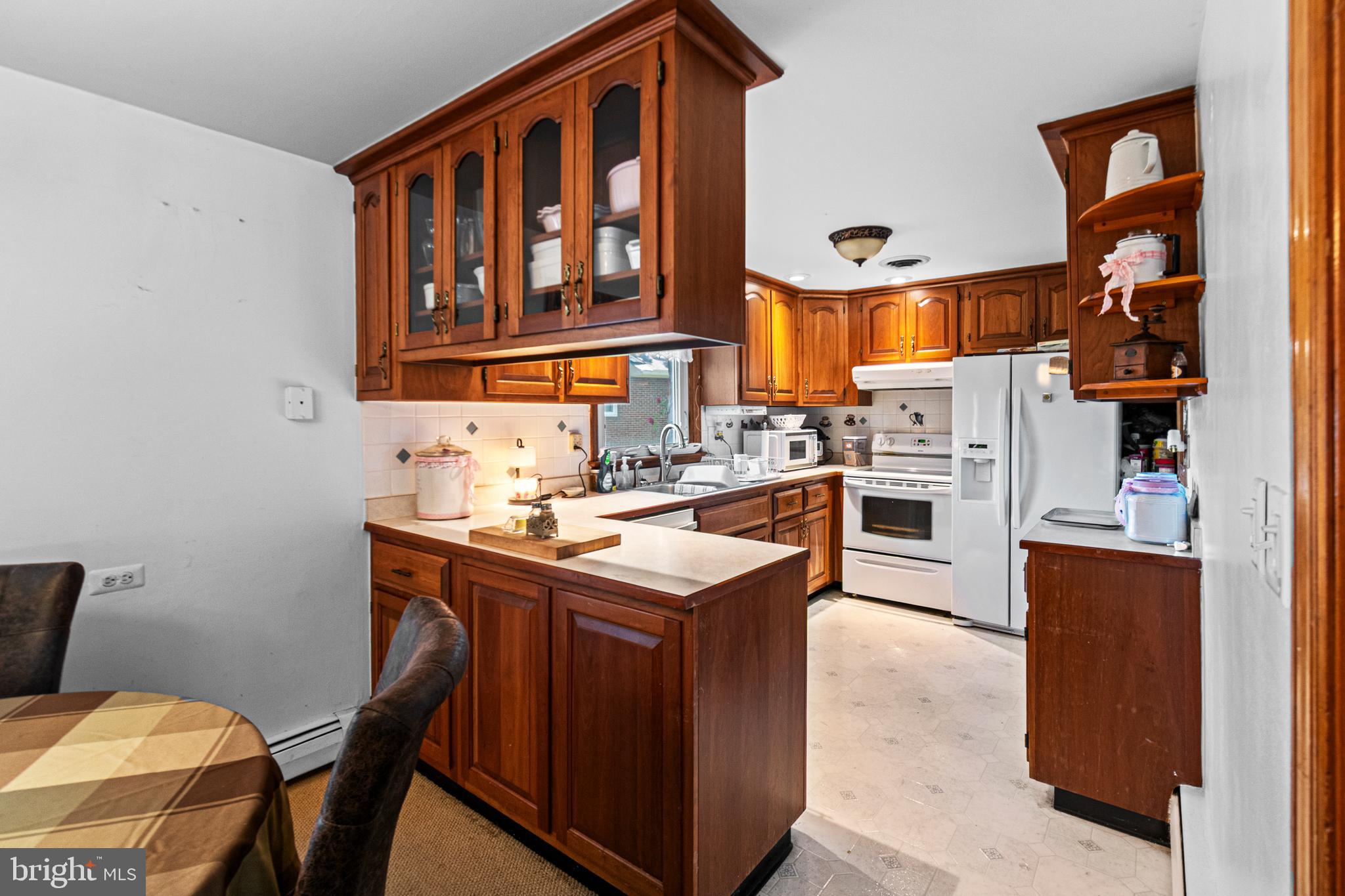 TULIP HILL - Residential