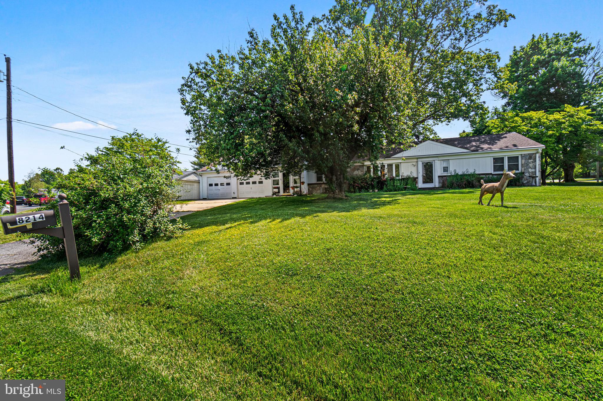 TULIP HILL - Residential