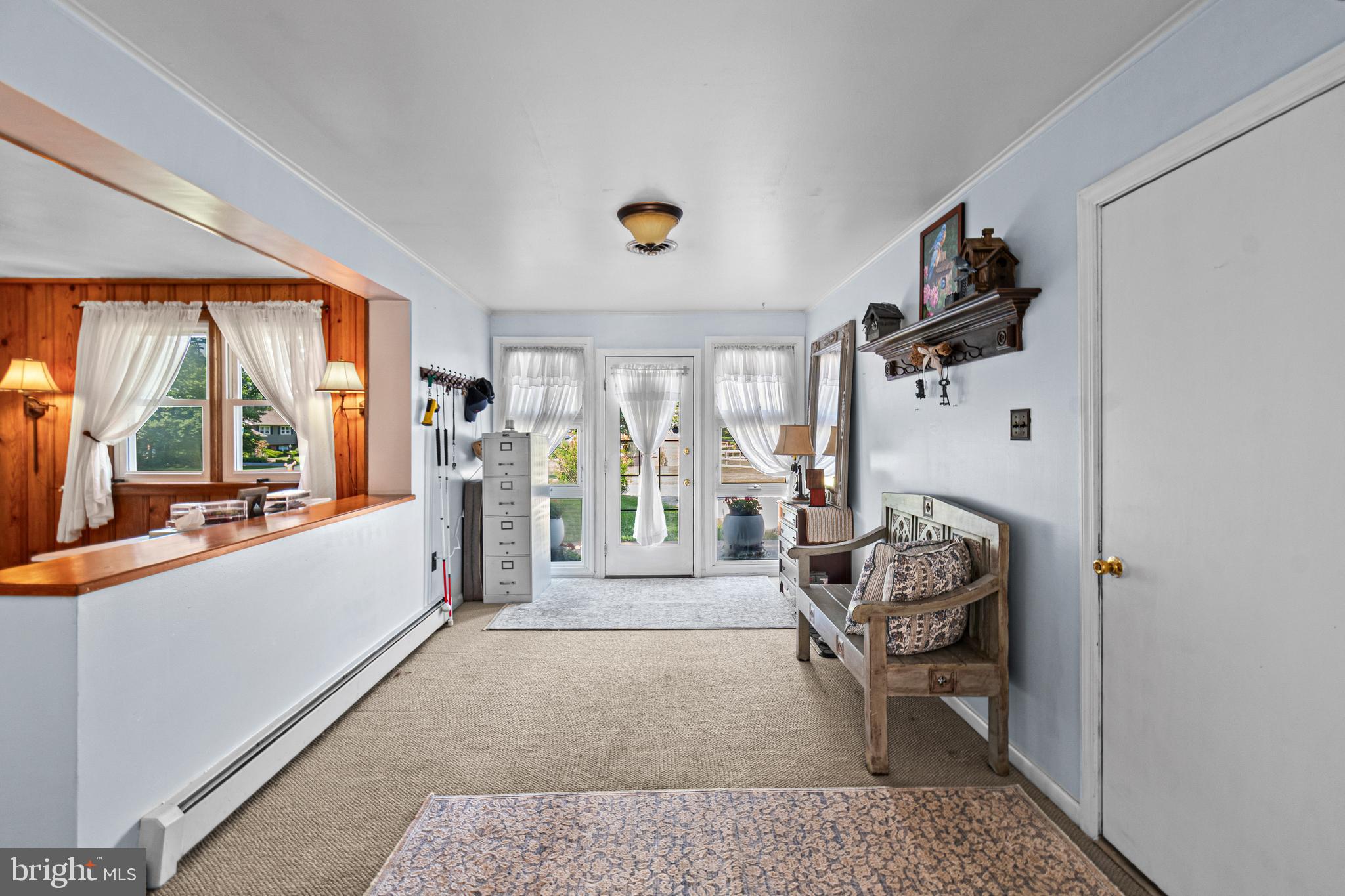 TULIP HILL - Residential