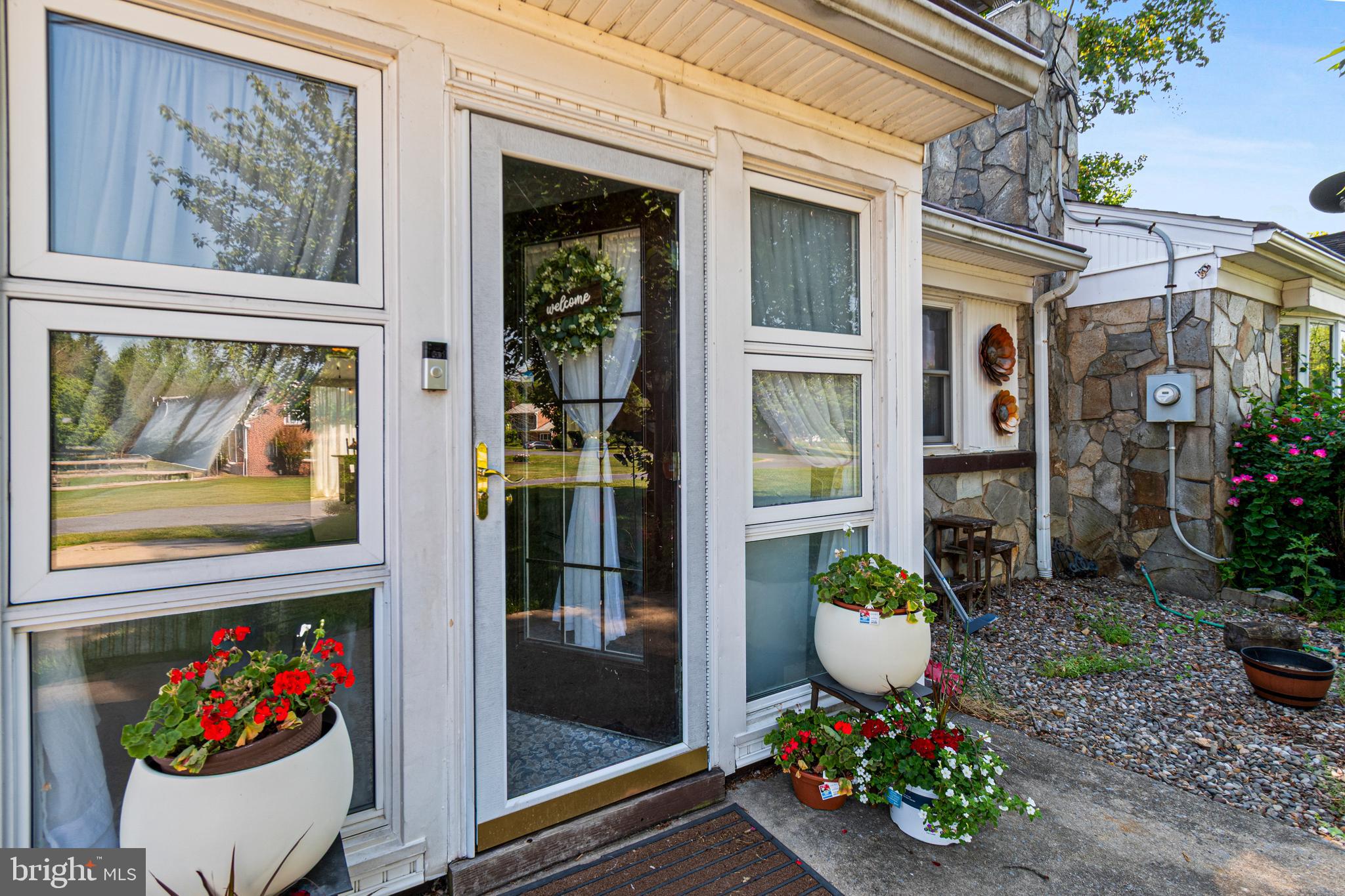 TULIP HILL - Residential