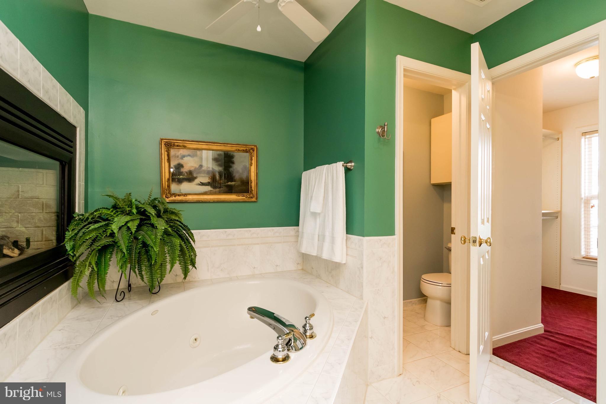 SOUTH RIDING - Residential