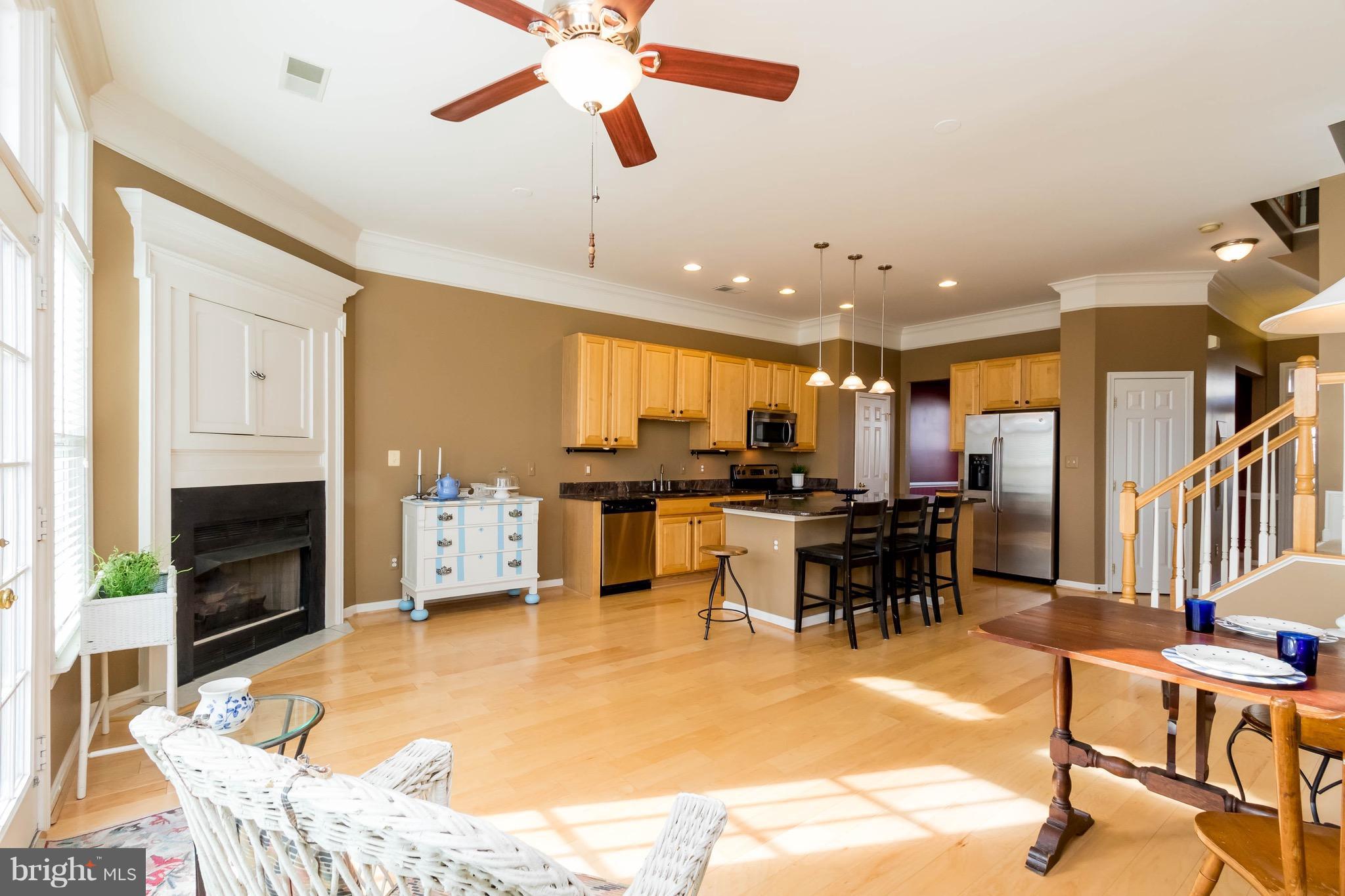 SOUTH RIDING - Residential